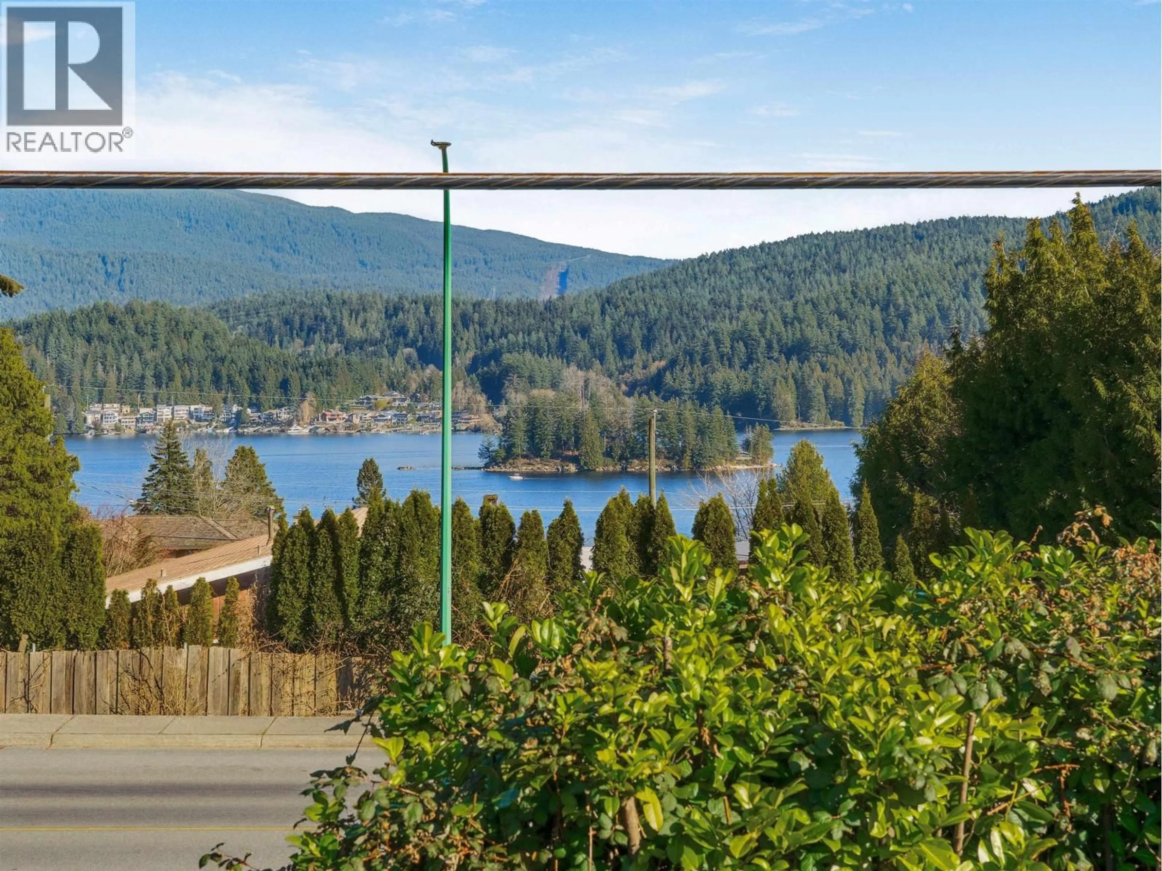 Unknown for 4254 CADDY ROAD, North Vancouver British Columbia V7G1B7