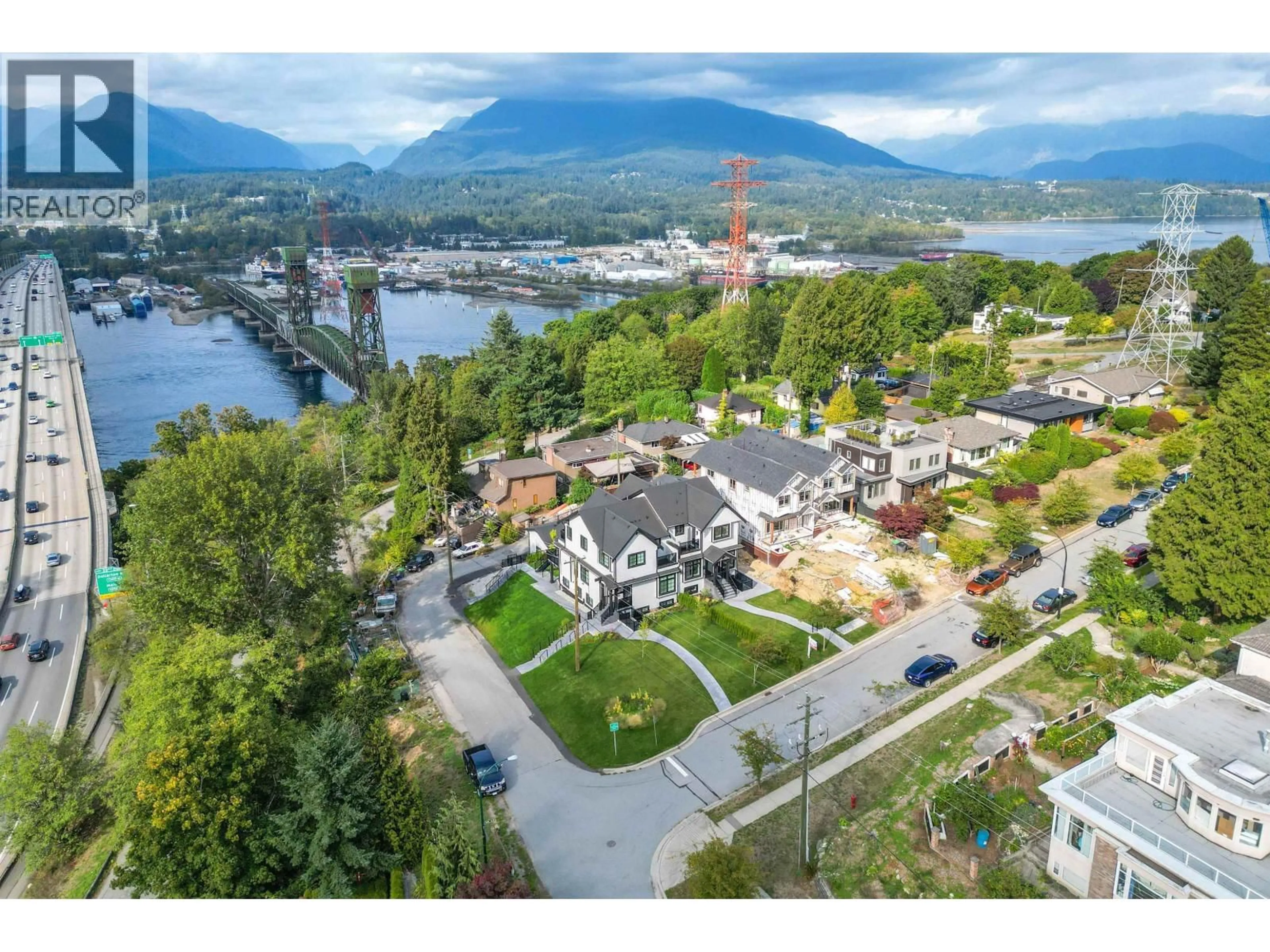 A pic from outside/outdoor area/front of a property/back of a property/a pic from drone, mountain view for 3615 YALE STREET, Vancouver British Columbia V5K1C8