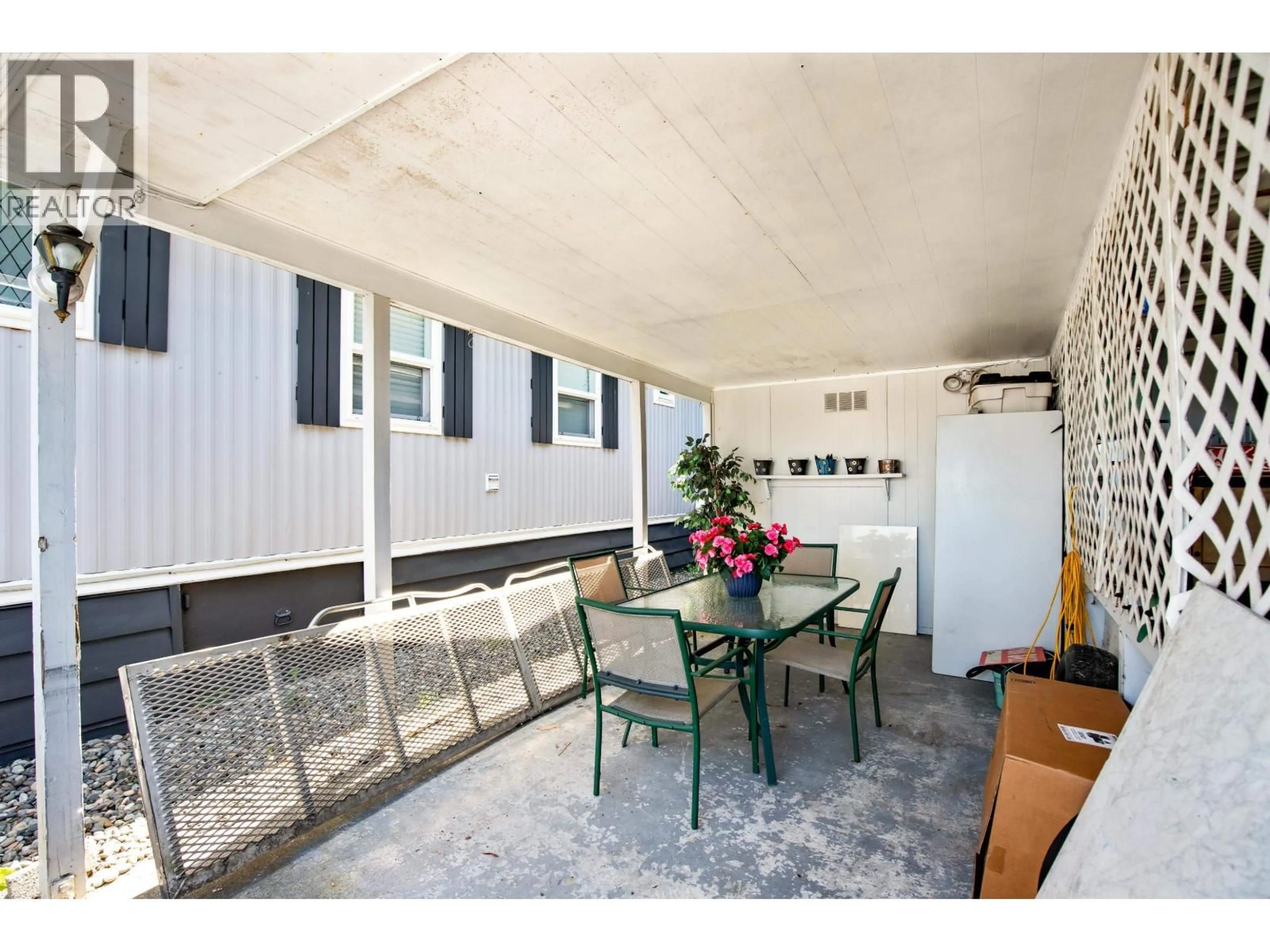 Patio, street for 77 - 19630 PINYON LANE, Pitt Meadows British Columbia V3Y1Z3