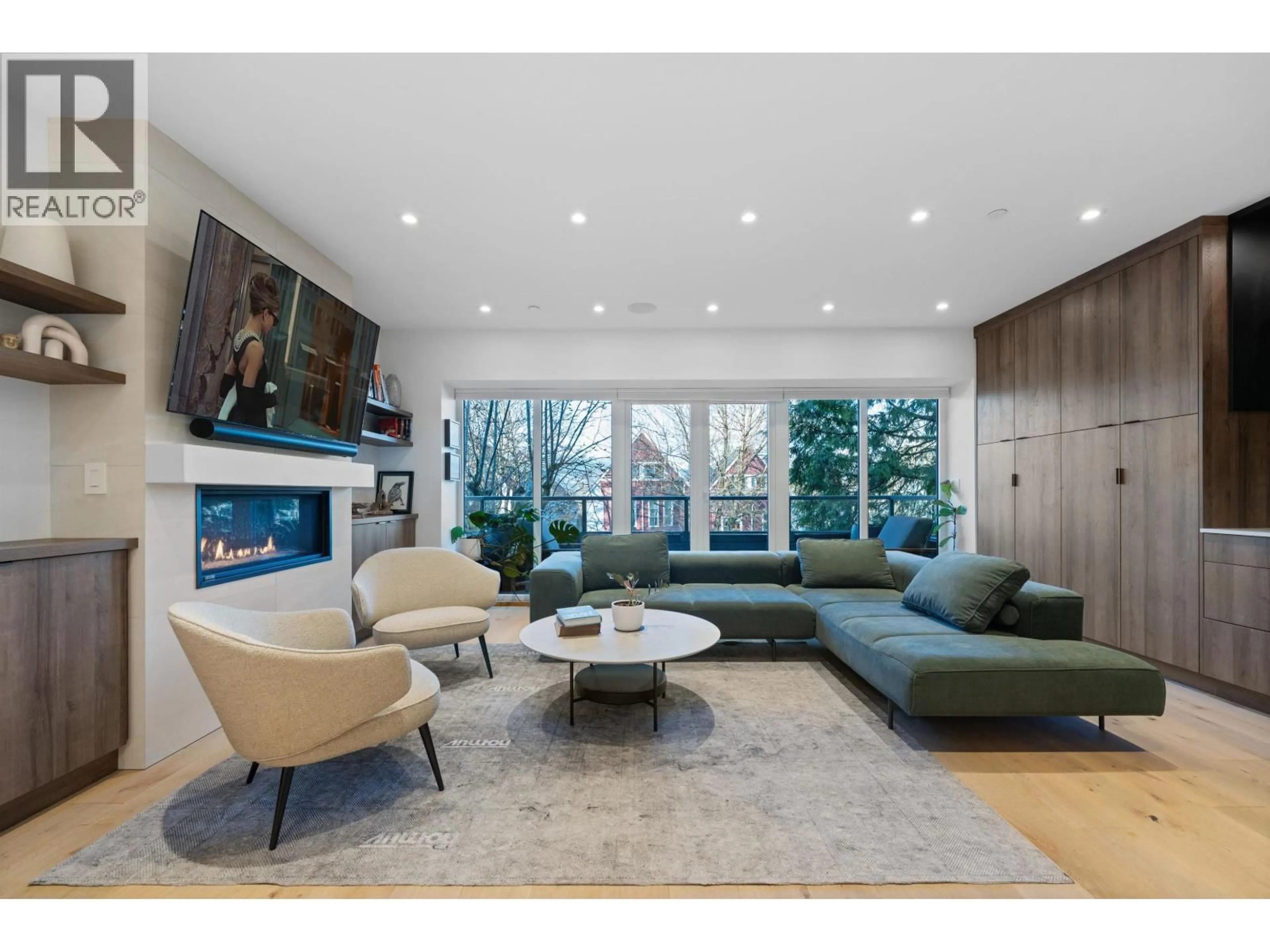 Living room with furniture, unknown for 2142 1ST AVENUE, Vancouver British Columbia V6K1E8