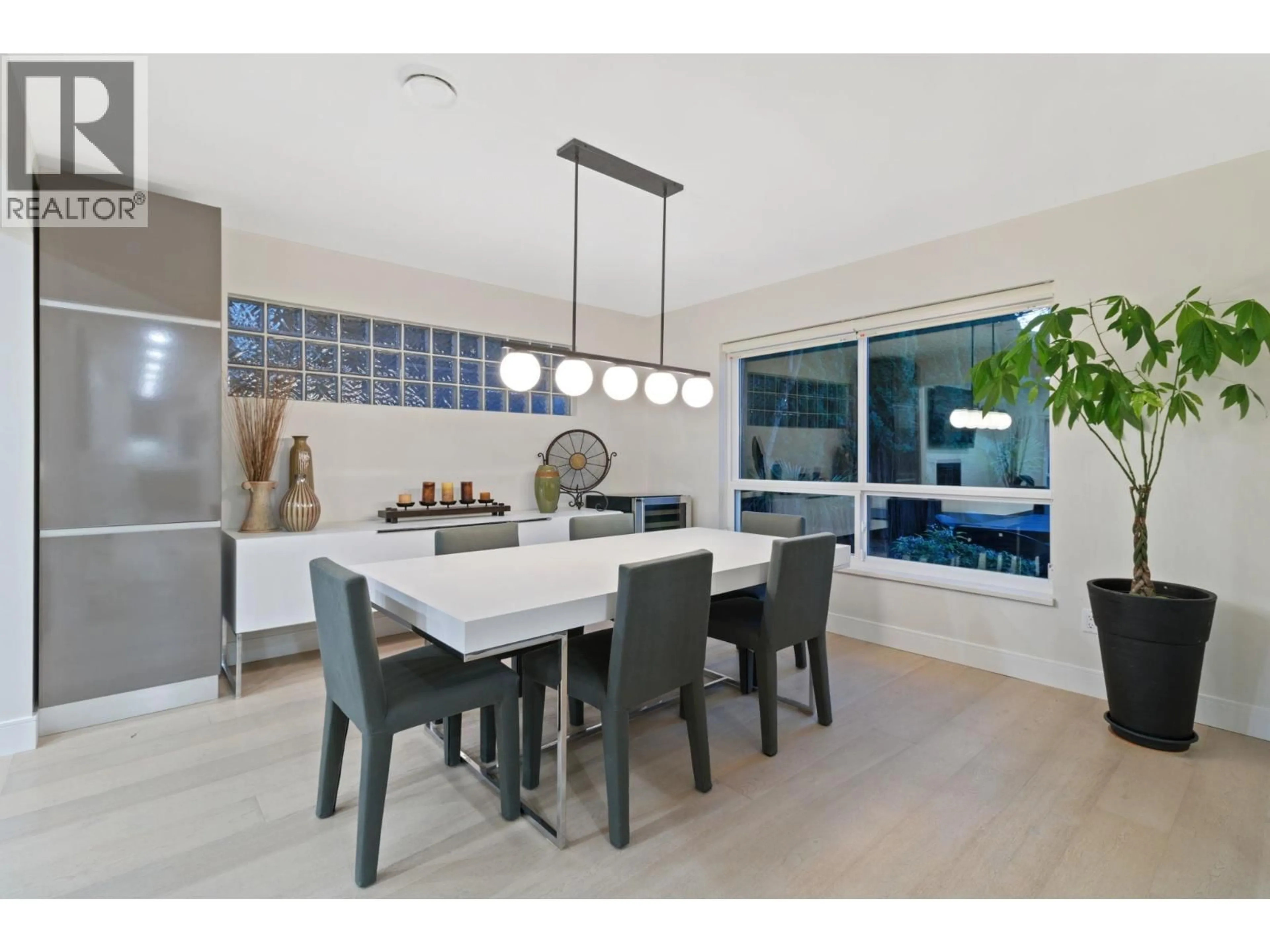 Unknown for 7231 DAMPIER COURT, Richmond British Columbia V7C5W4