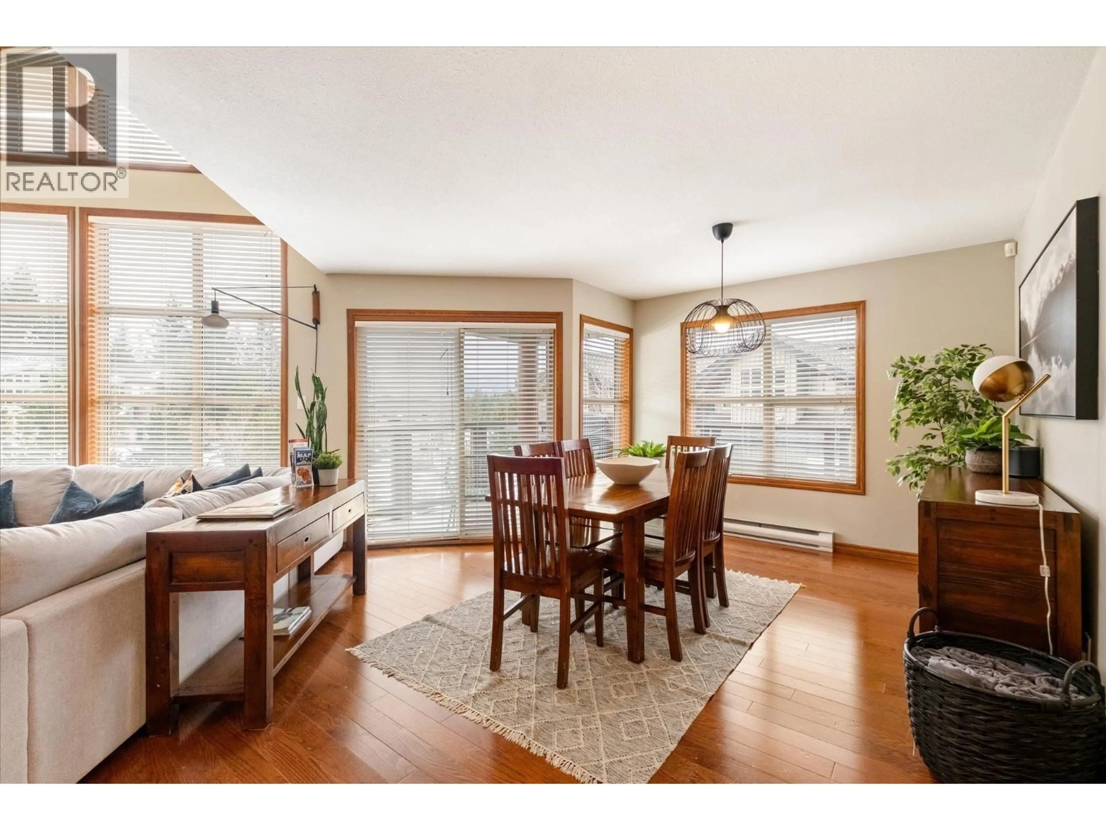 Dining room, wood/laminate floor for 13 - 4644 BLACKCOMB WAY, Whistler British Columbia V8E0H2