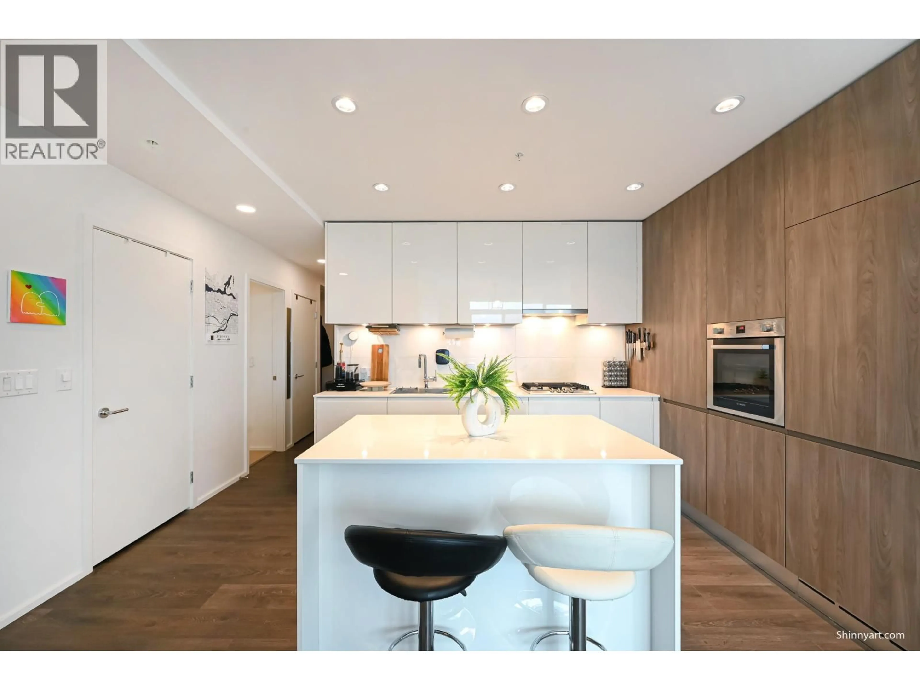 Contemporary kitchen, wood/laminate floor for 1911 - 4650 BRENTWOOD BOULEVARD, Burnaby British Columbia V5C0M3