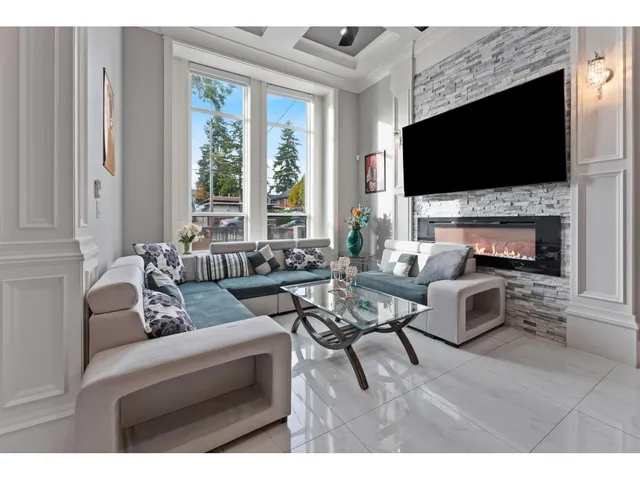 7818 127 STREET, Surrey 4
