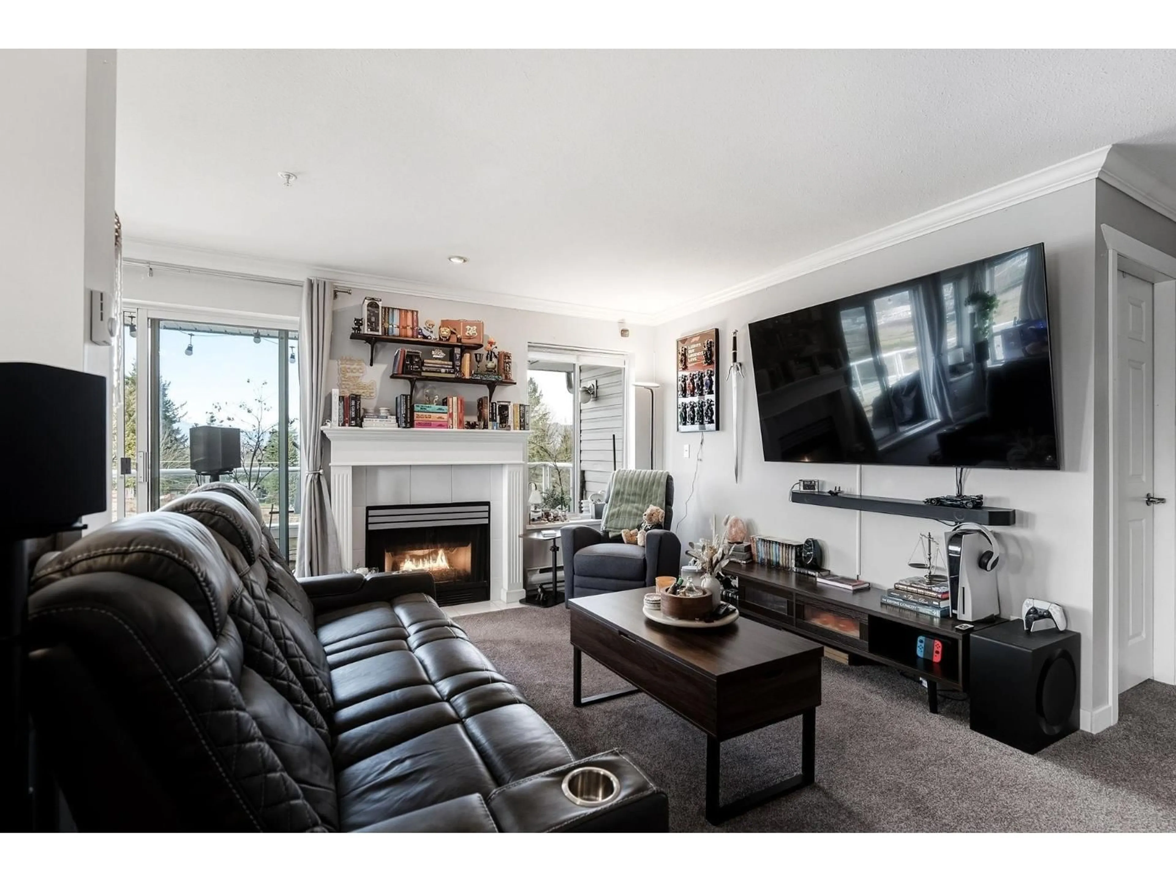 Living room with furniture, unknown for 453 - 2750 FAIRLANE STREET, Abbotsford British Columbia V2S7K9