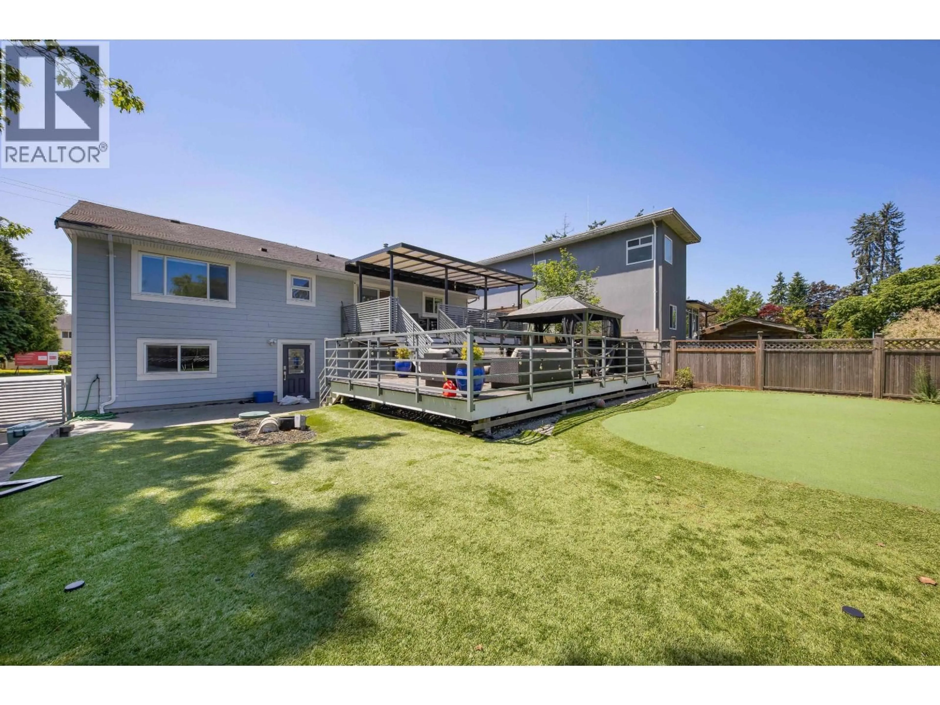 A pic from outside/outdoor area/front of a property/back of a property/a pic from drone, unknown for 23177 WILLETT AVENUE, Richmond British Columbia V6V3C6