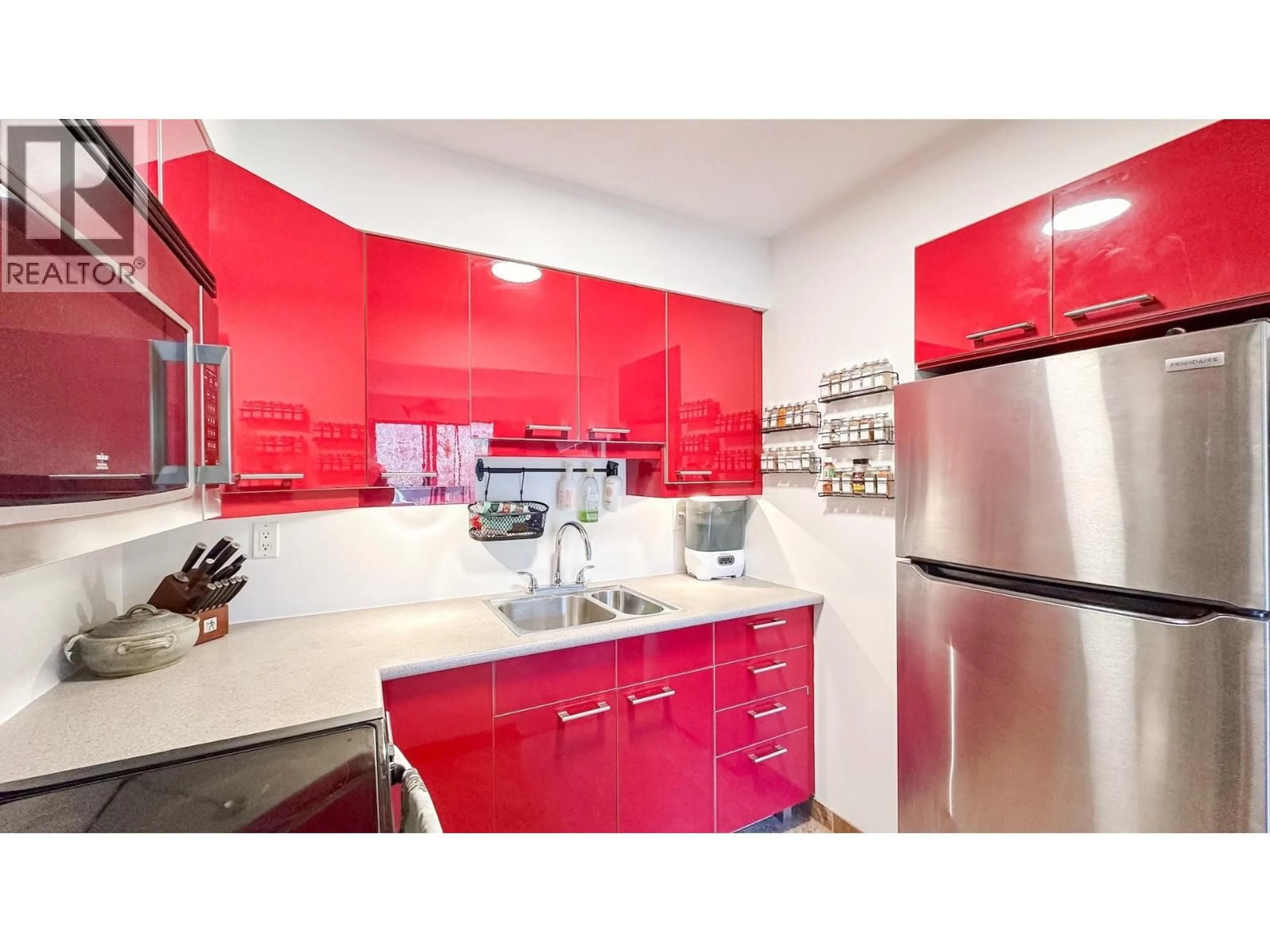 Unknown for 202 - 2080 MAPLE STREET, Vancouver British Columbia V6J4P9