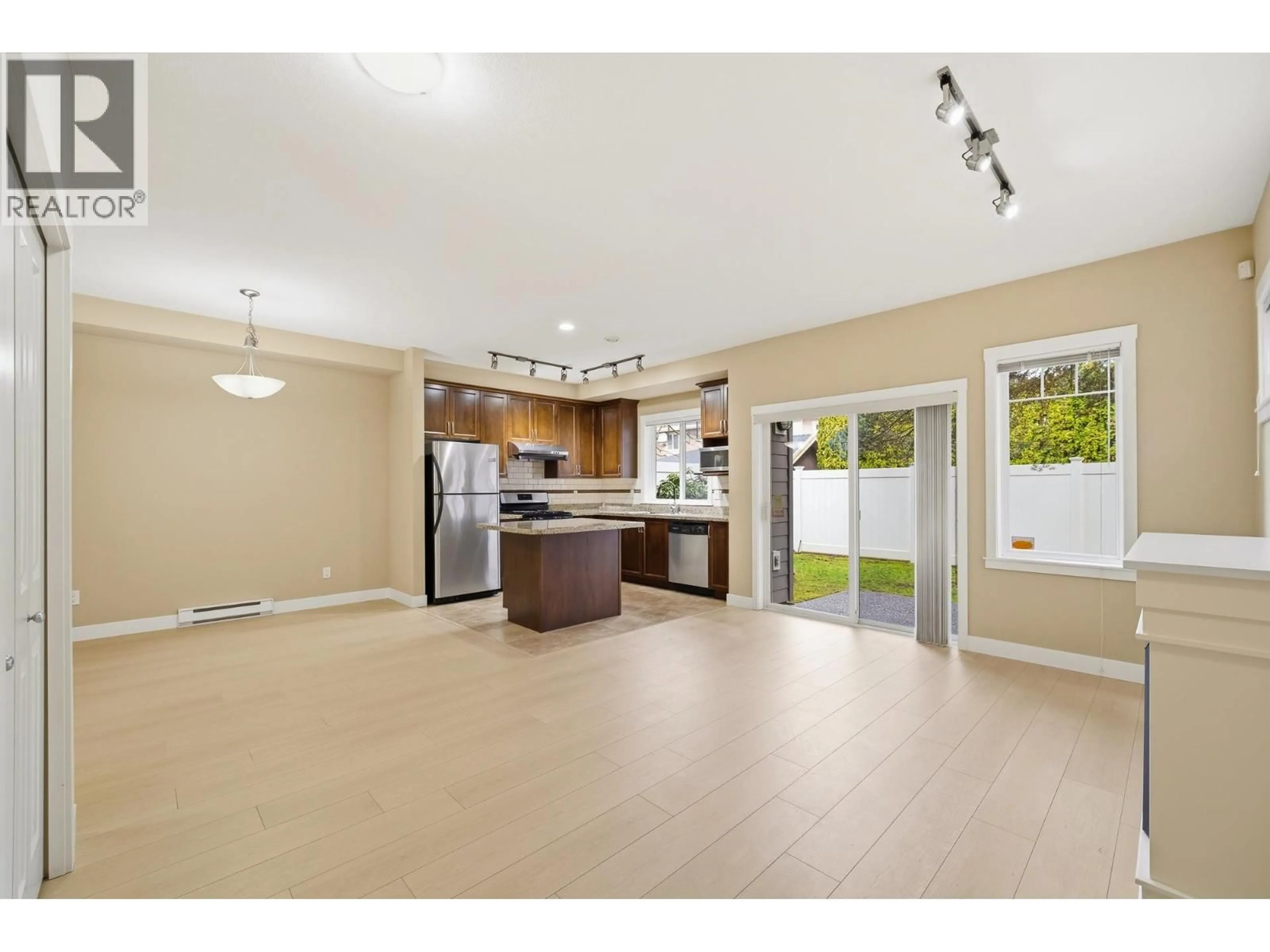 Open concept kitchen, unknown for 20 - 11393 STEVESTON HIGHWAY, Richmond British Columbia V7A1N8
