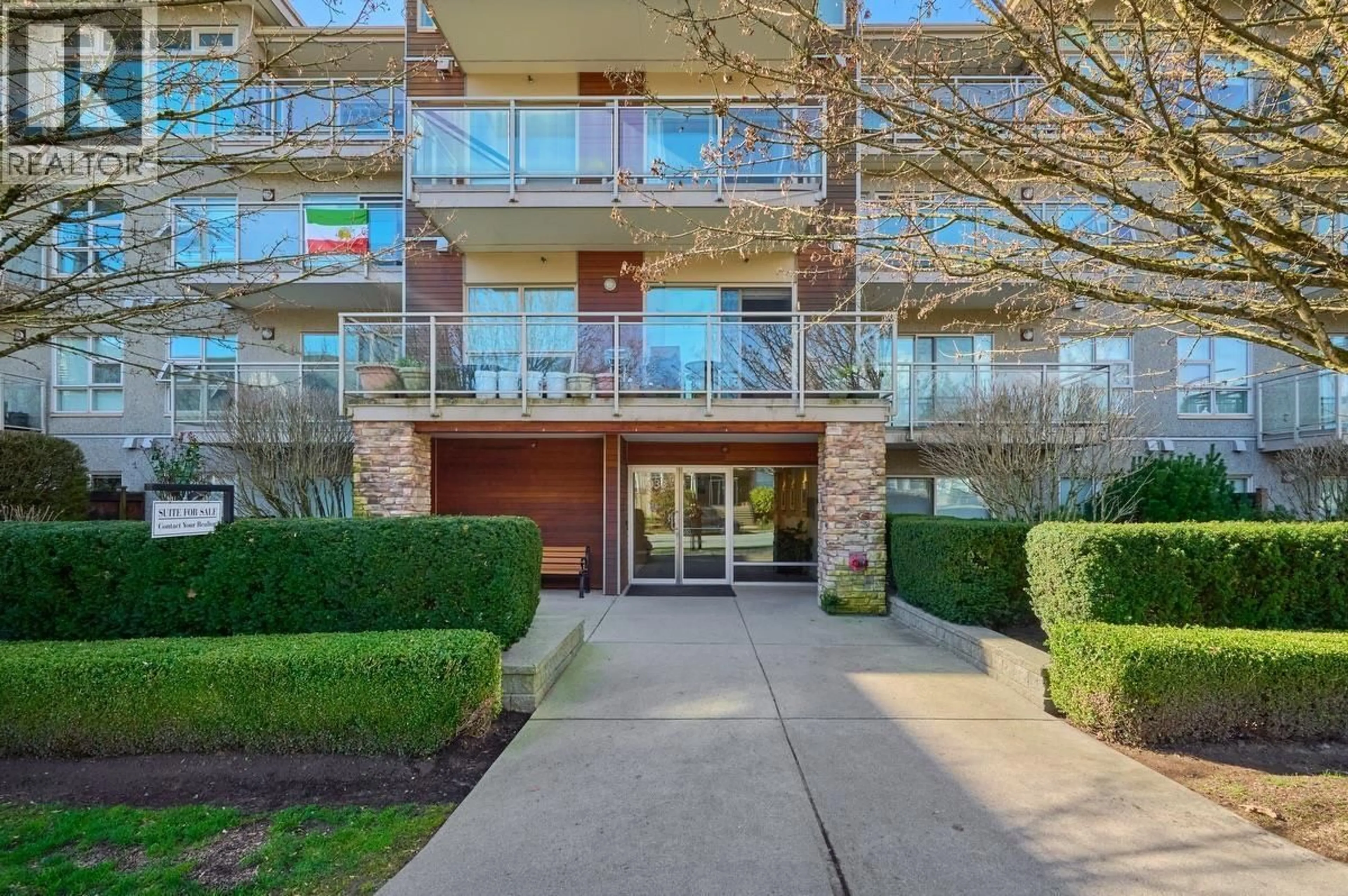 Unknown for 311 - 1033 ST. GEORGES AVENUE, North Vancouver British Columbia V7L3H5