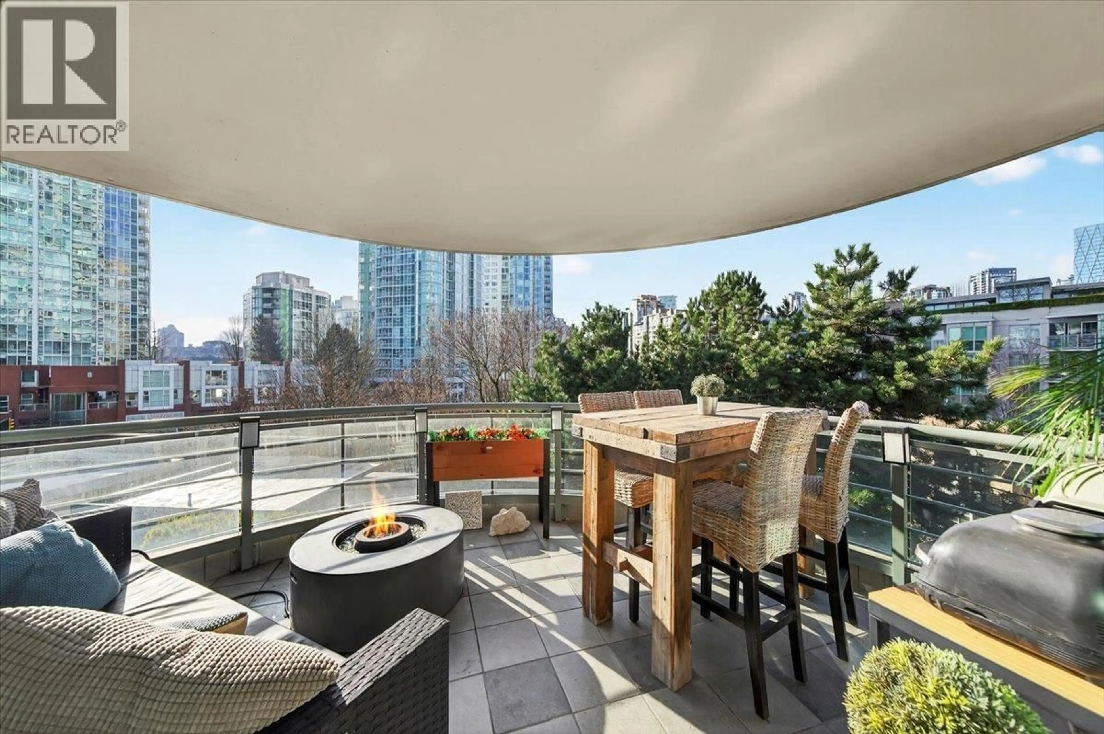 Patio, unknown for 603 - 1009 EXPO BOULEVARD, Vancouver British Columbia V6Z2V9