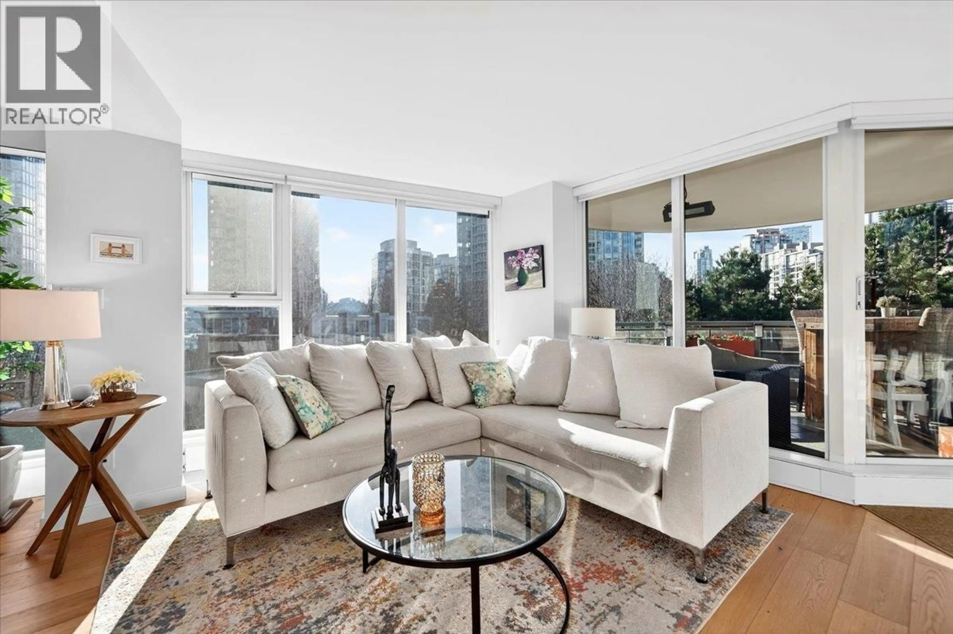 Living room with furniture, unknown for 603 - 1009 EXPO BOULEVARD, Vancouver British Columbia V6Z2V9