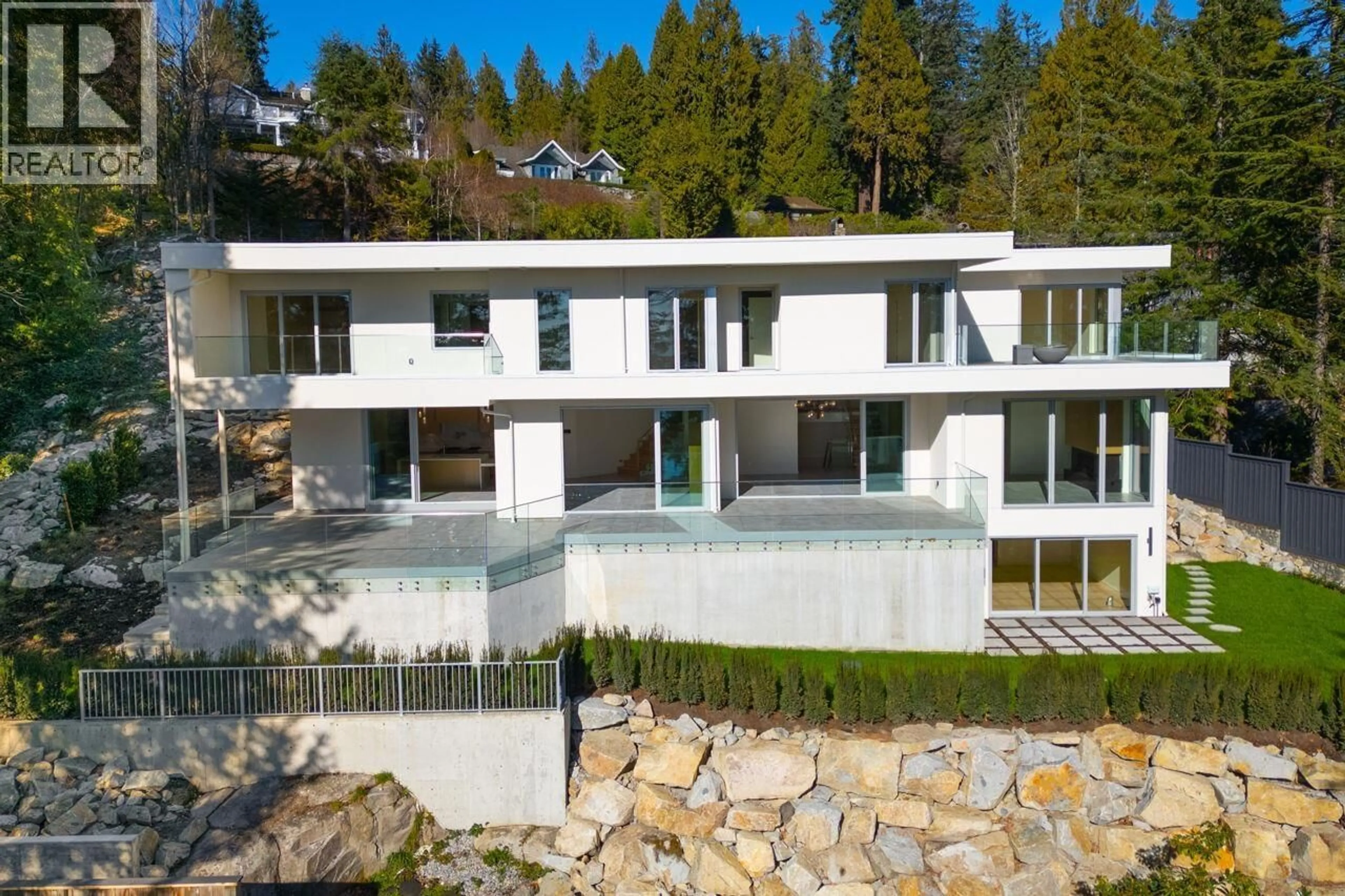 Unknown for 4437 PICCADILLY NORTH, West Vancouver British Columbia V7W1C8