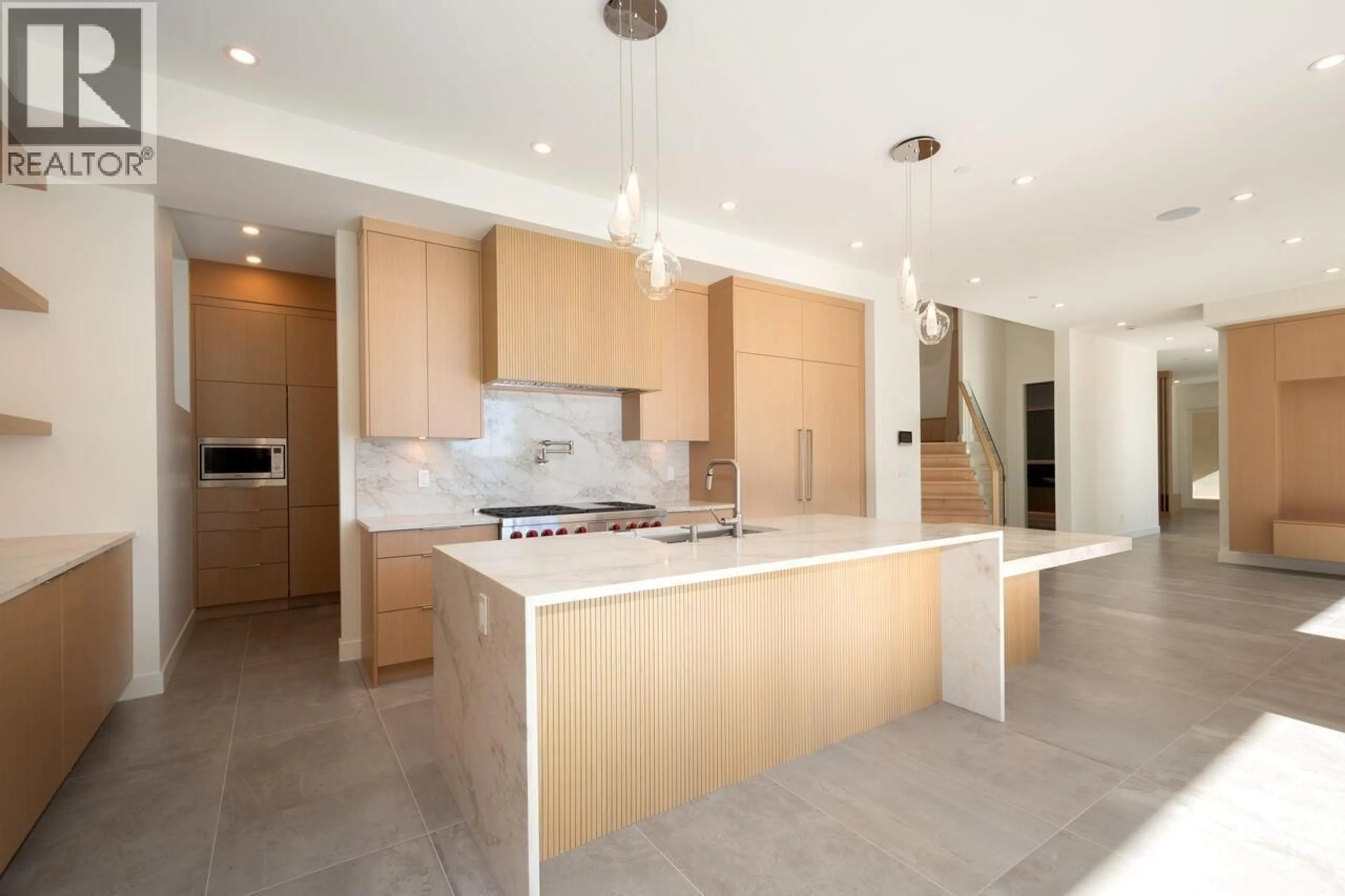 Contemporary kitchen, ceramic/tile floor for 4437 PICCADILLY NORTH, West Vancouver British Columbia V7W1C8