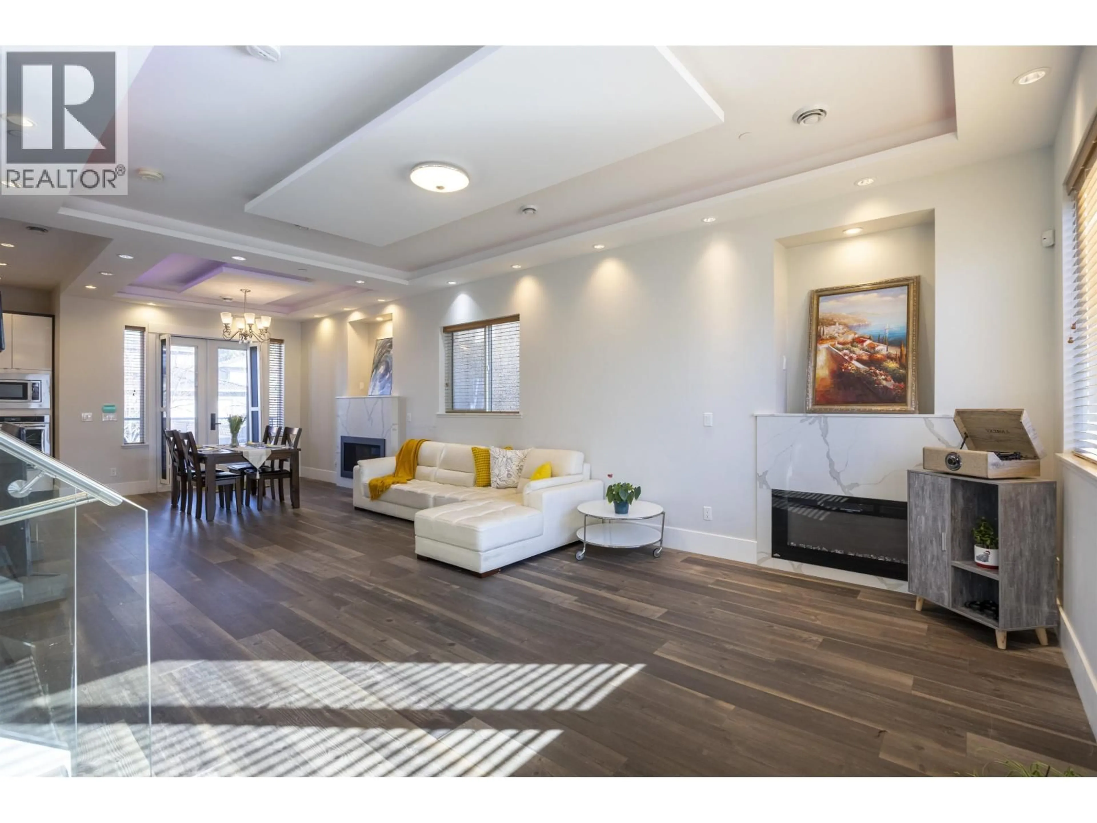 Living room with furniture, unknown for 3123 7TH AVENUE, Vancouver British Columbia V5M1V6