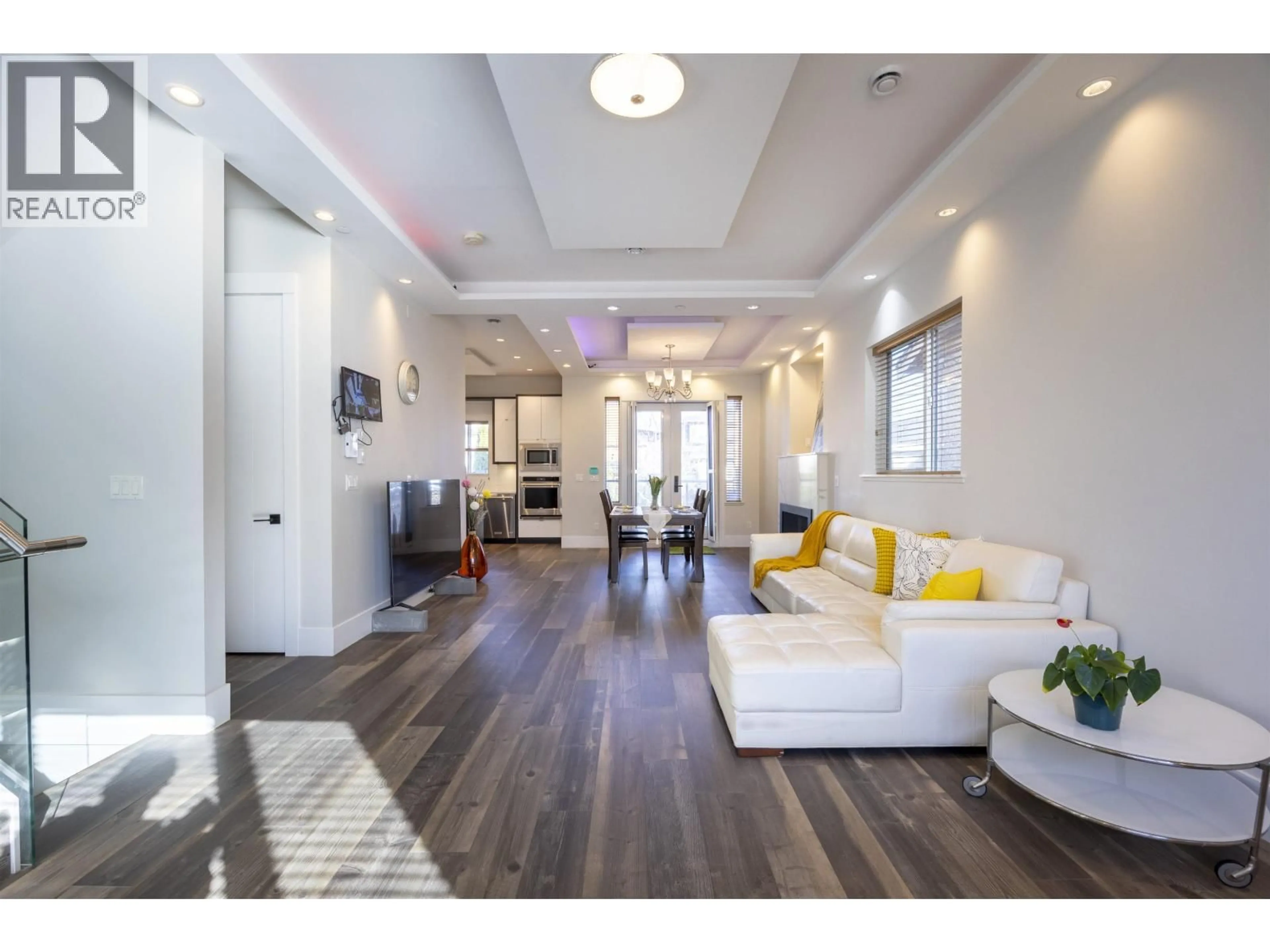 Unknown for 3123 7TH AVENUE, Vancouver British Columbia V5M1V6