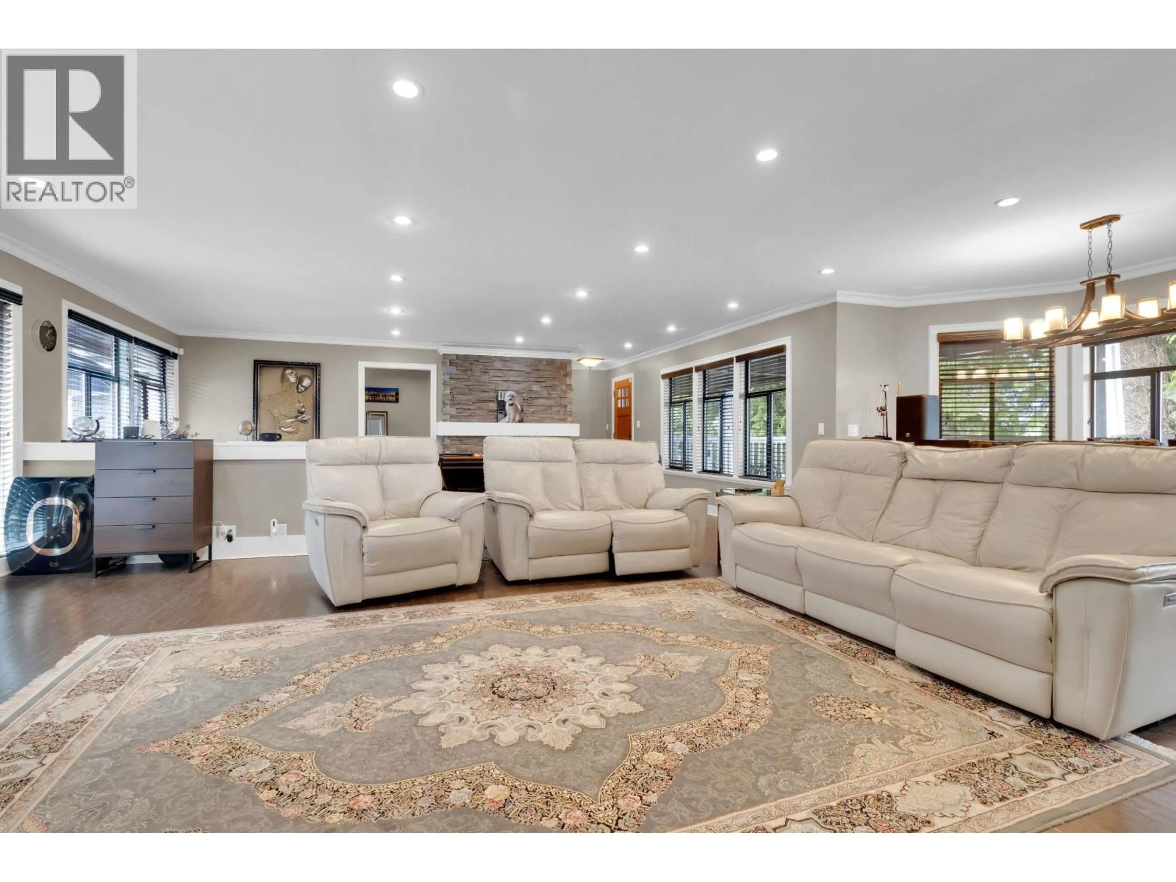 Unknown for 3054 DAYBREAK AVENUE, Coquitlam British Columbia V3C2G4