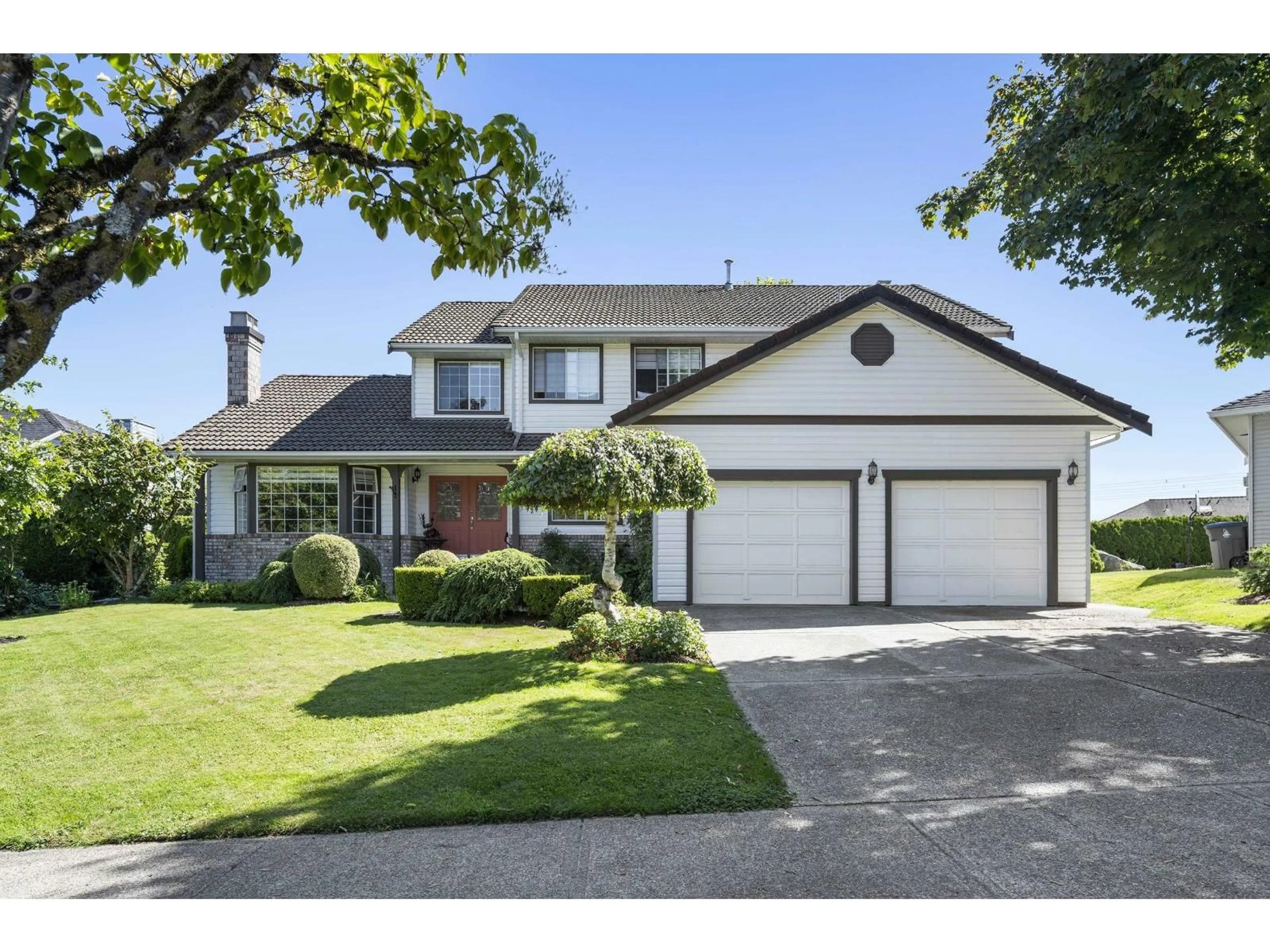 Home with vinyl exterior material, street for 18936 57 AVENUE, Surrey British Columbia V3S7M4