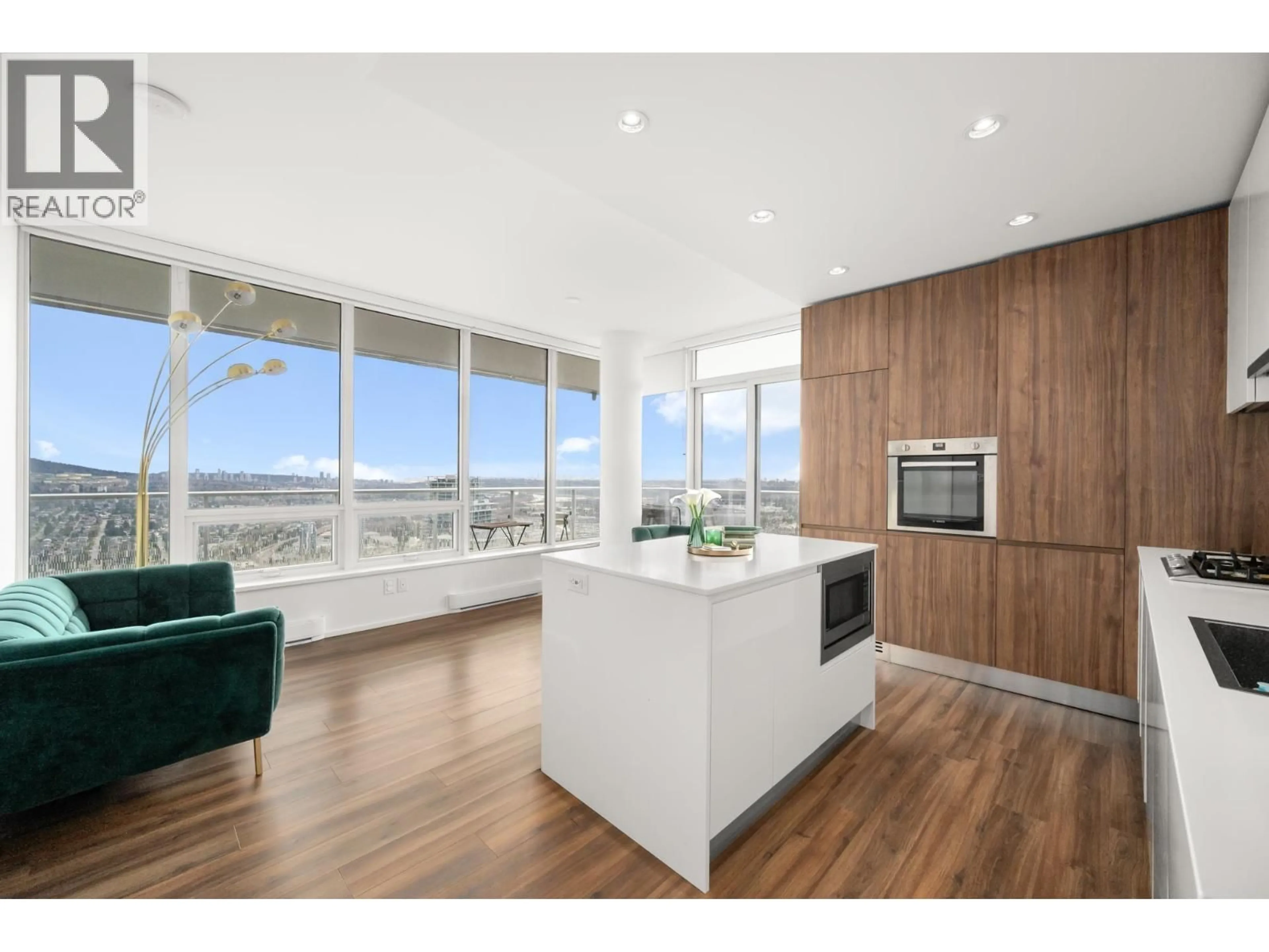 Open concept kitchen, wood/laminate floor for 5102 - 4650 BRENTWOOD BOULEVARD, Burnaby British Columbia V5C0M3