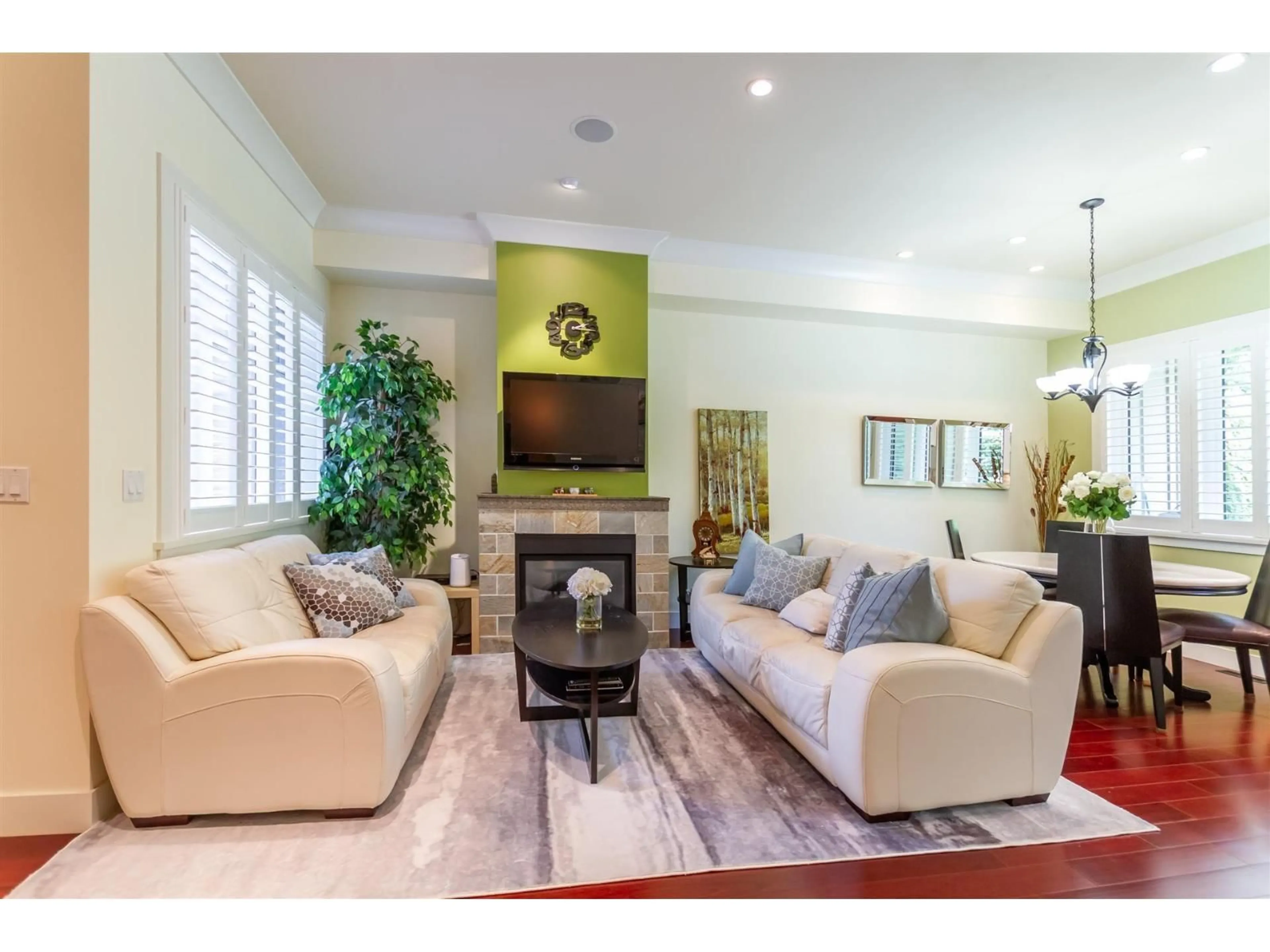 Living room with furniture, unknown for 18 - 3122 160 STREET, Surrey British Columbia V3Z8K5