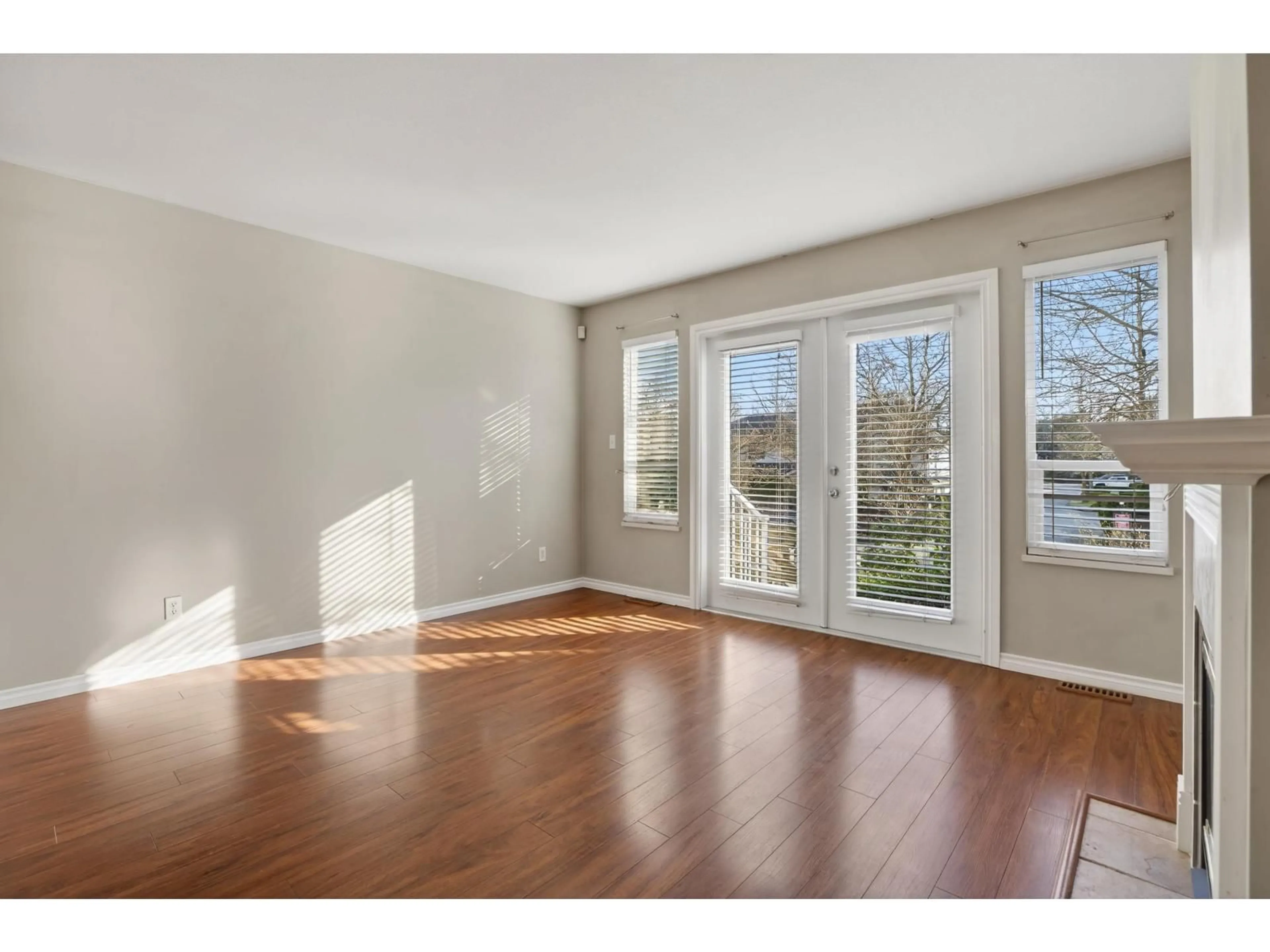 A pic of a room for 45 - 15488 101A AVENUE, Surrey British Columbia V3R0Z8