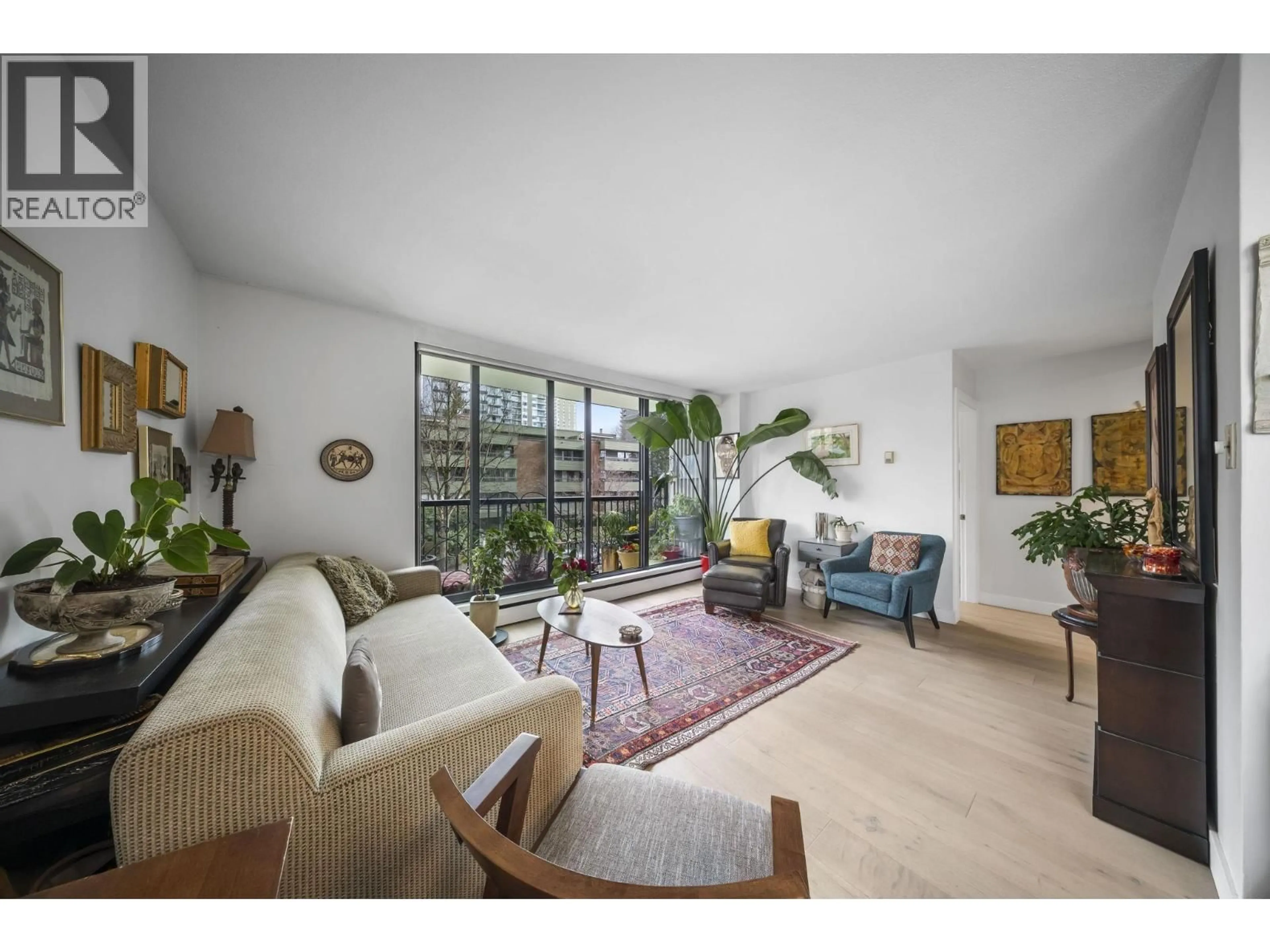 Living room with furniture, unknown for 301 - 1330 HARWOOD STREET, Vancouver British Columbia V6E1S8