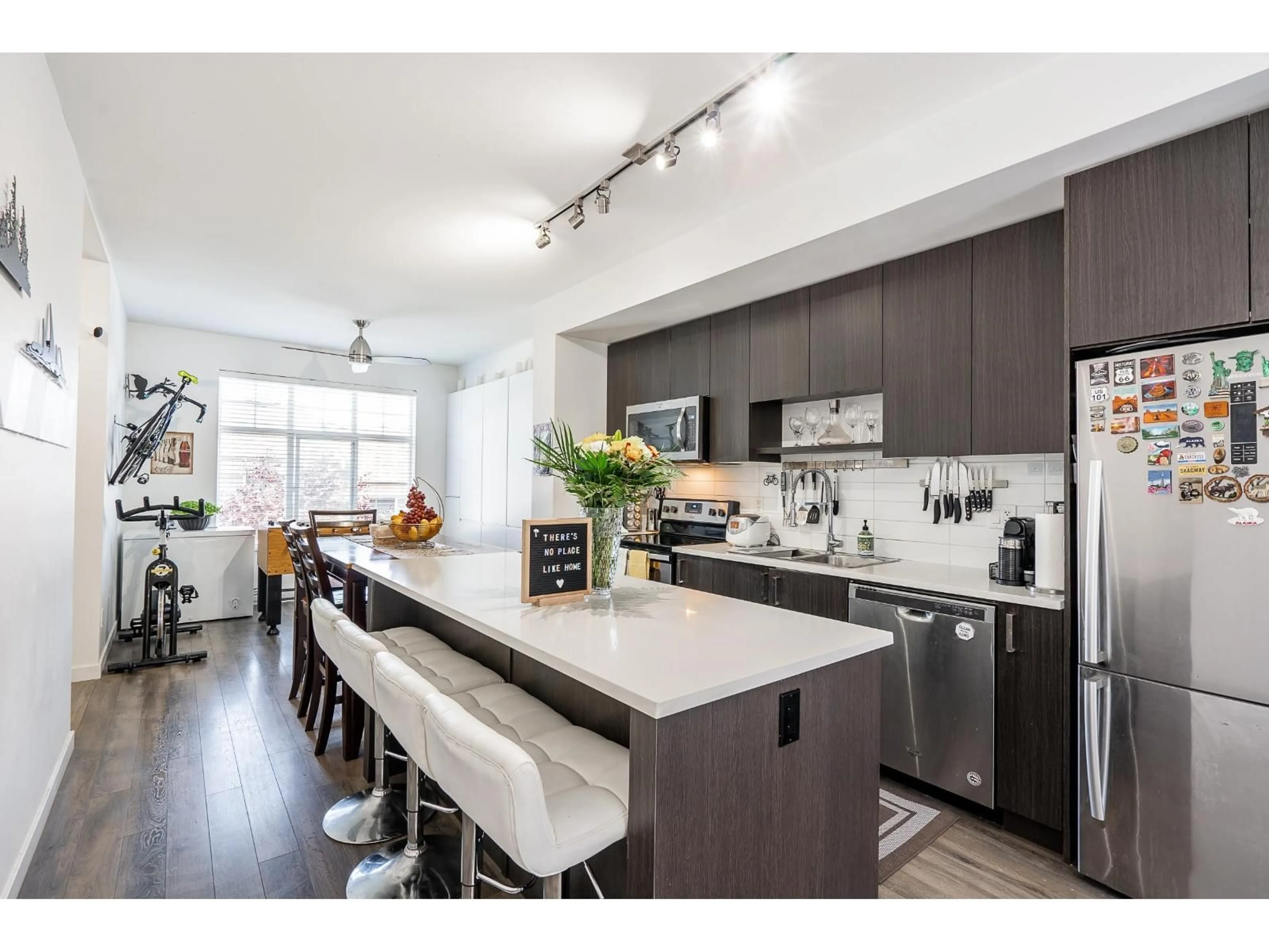 Open concept kitchen, unknown for 94 - 8130 136A STREET, Surrey British Columbia V3W1H9
