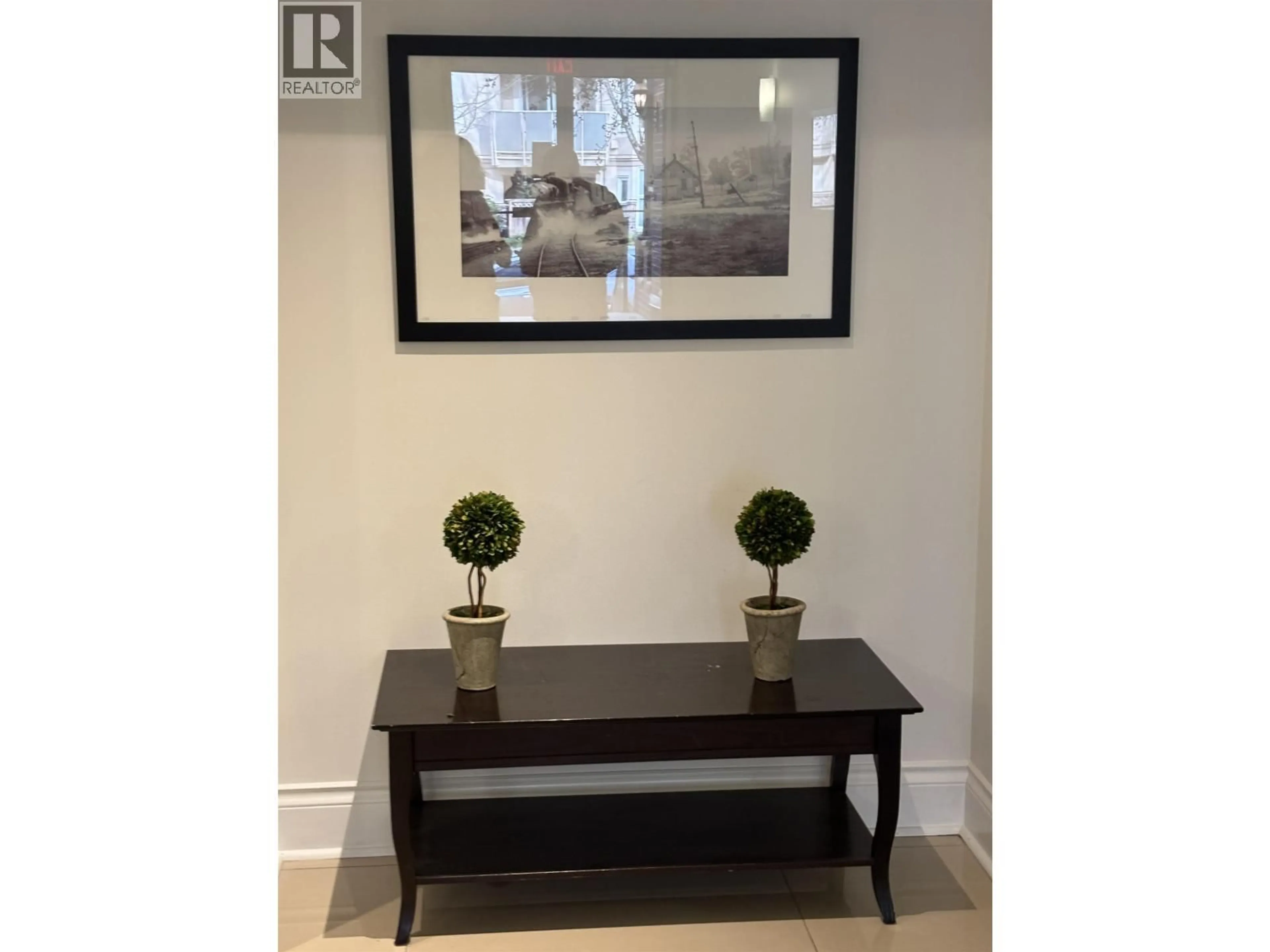 Indoor entryway for 101 - 2228 WELCHER AVENUE, Port Coquitlam British Columbia V3C1X3