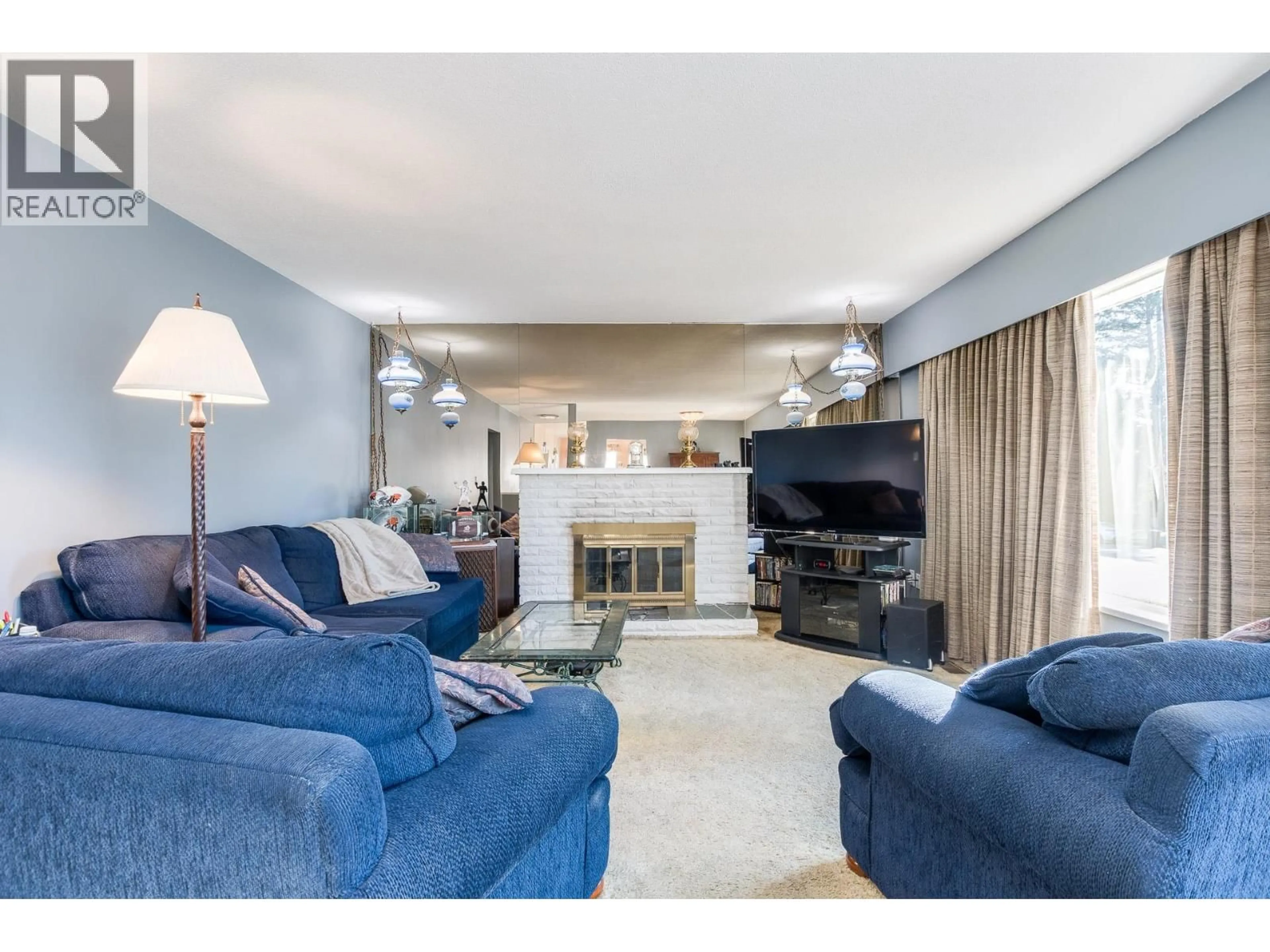 Living room with furniture, unknown for 1247 TAMARACK PLACE, Port Coquitlam British Columbia V3B1J8