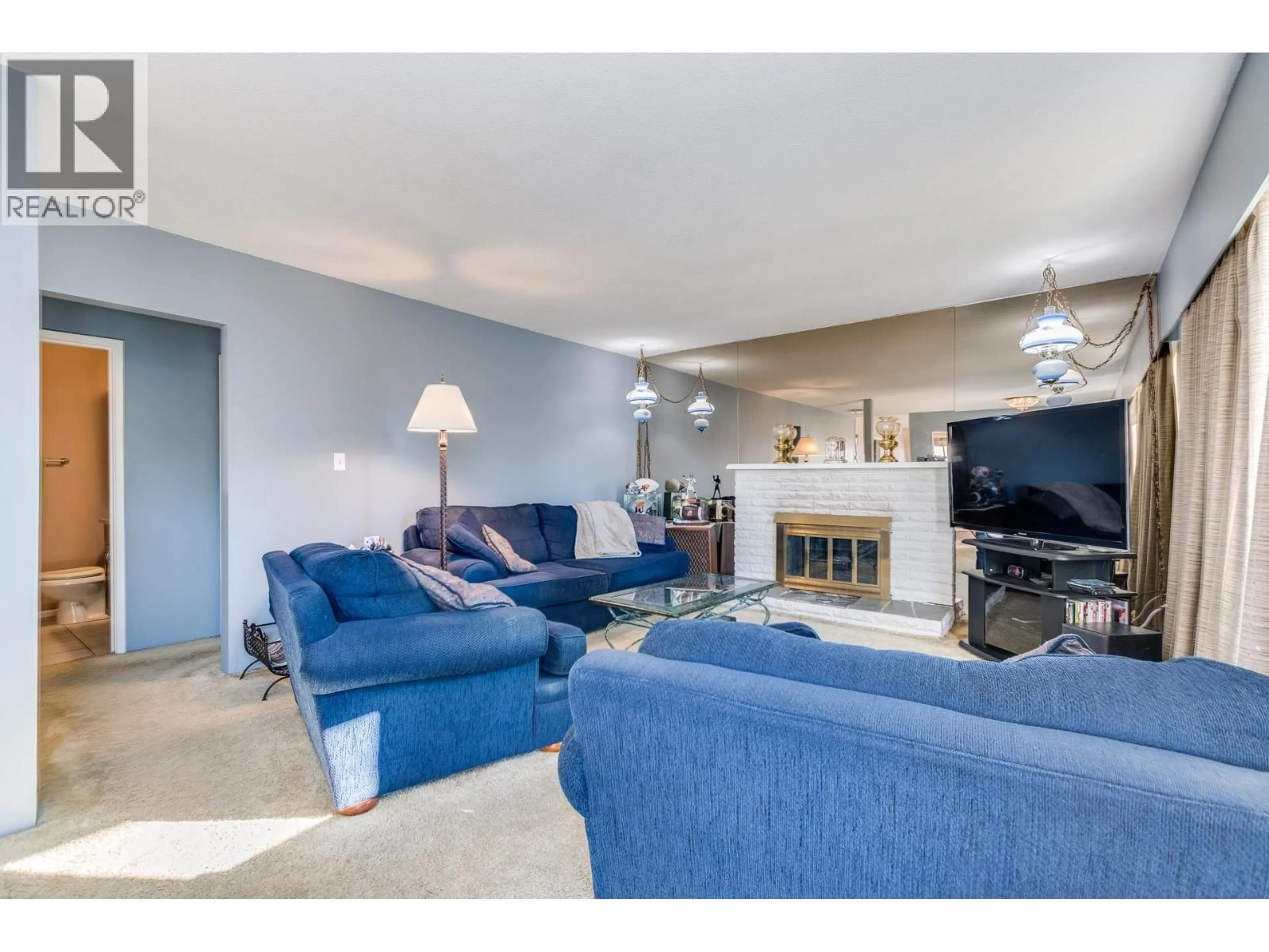 Living room with furniture, unknown for 1247 TAMARACK PLACE, Port Coquitlam British Columbia V3B1J8