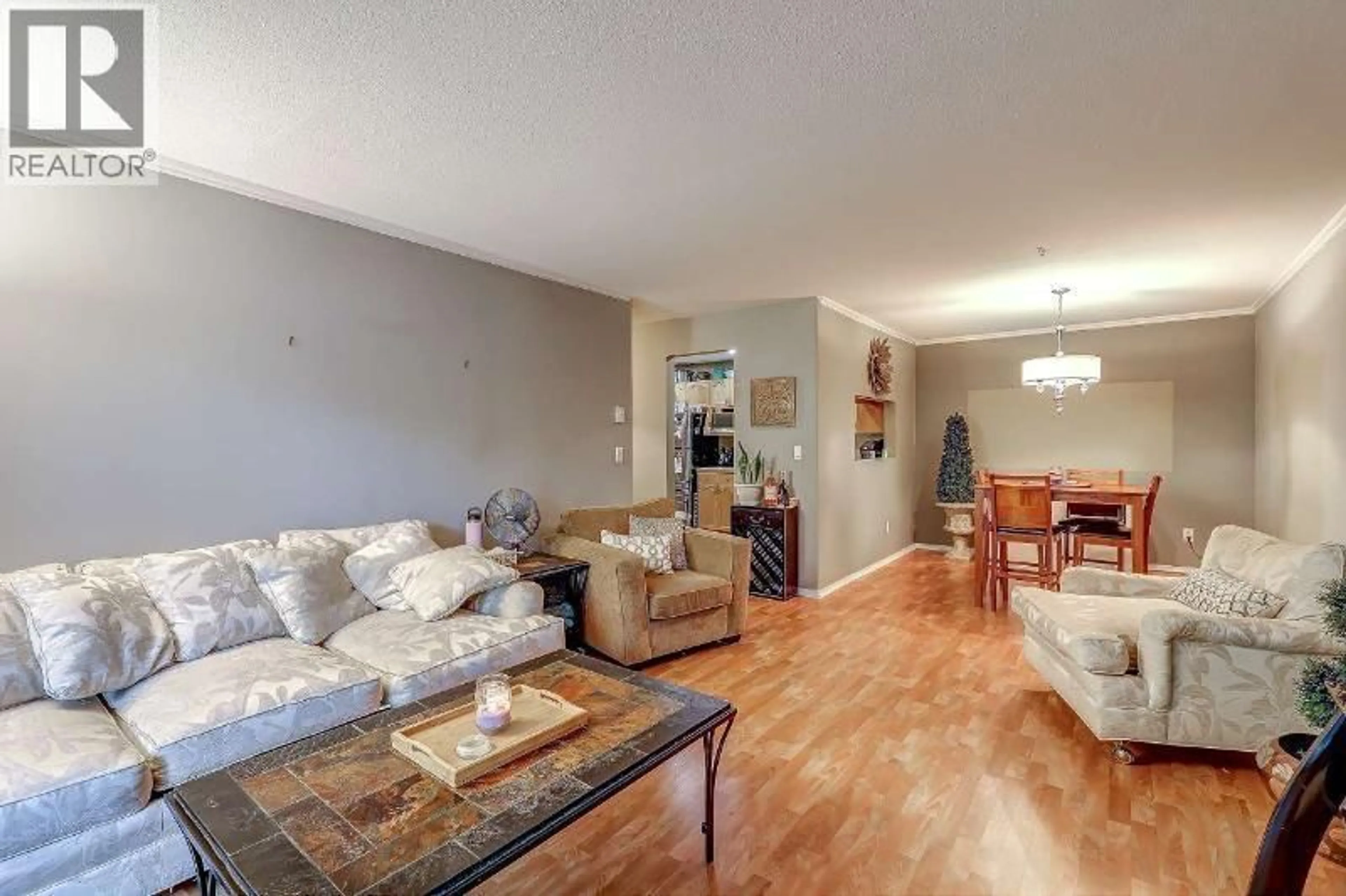 Living room with furniture, unknown for 206 - 19241 FORD ROAD, Pitt Meadows British Columbia V3Y2N4