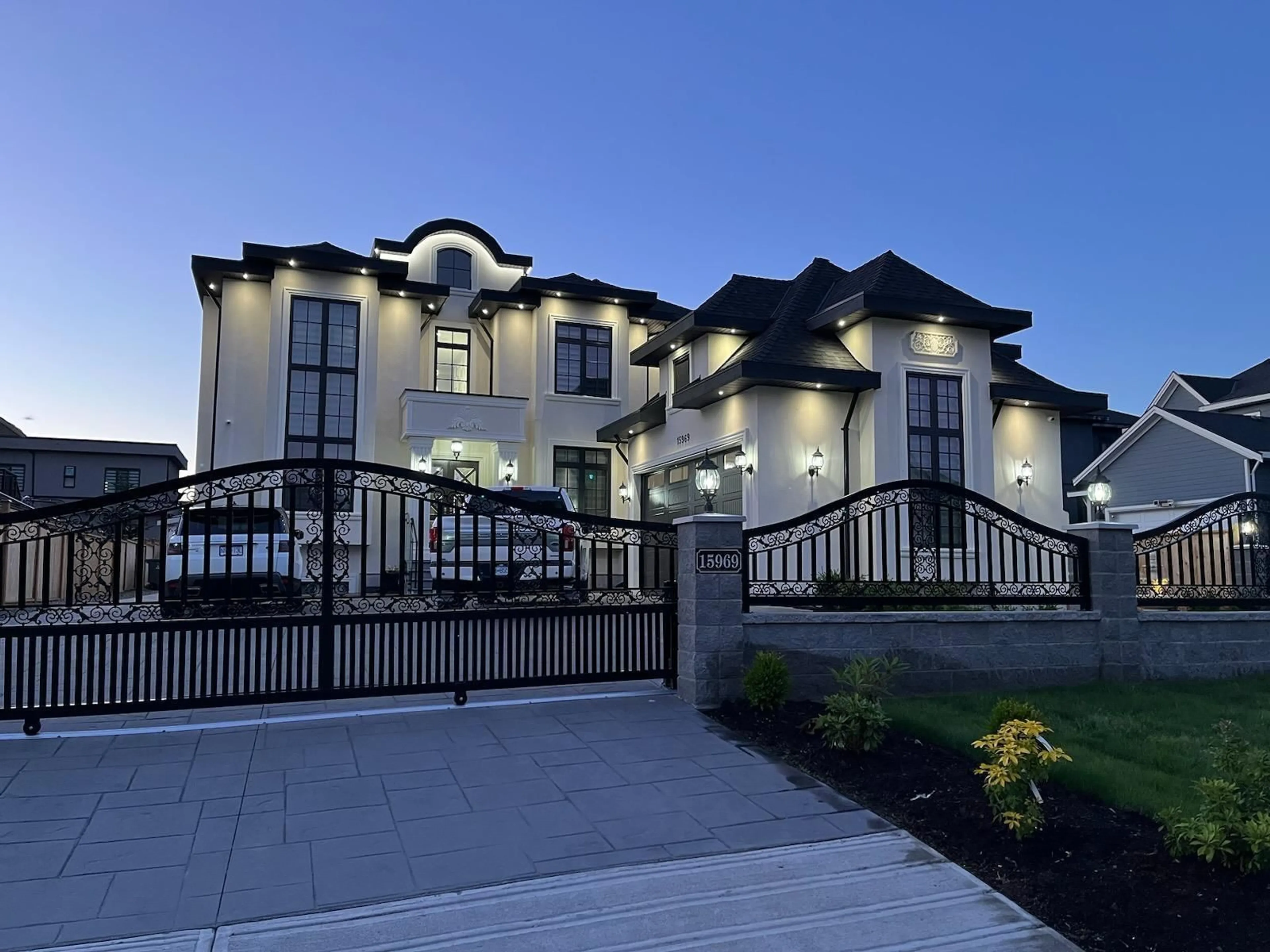 Unknown for 15969 106 AVENUE, Surrey British Columbia V4N3J4