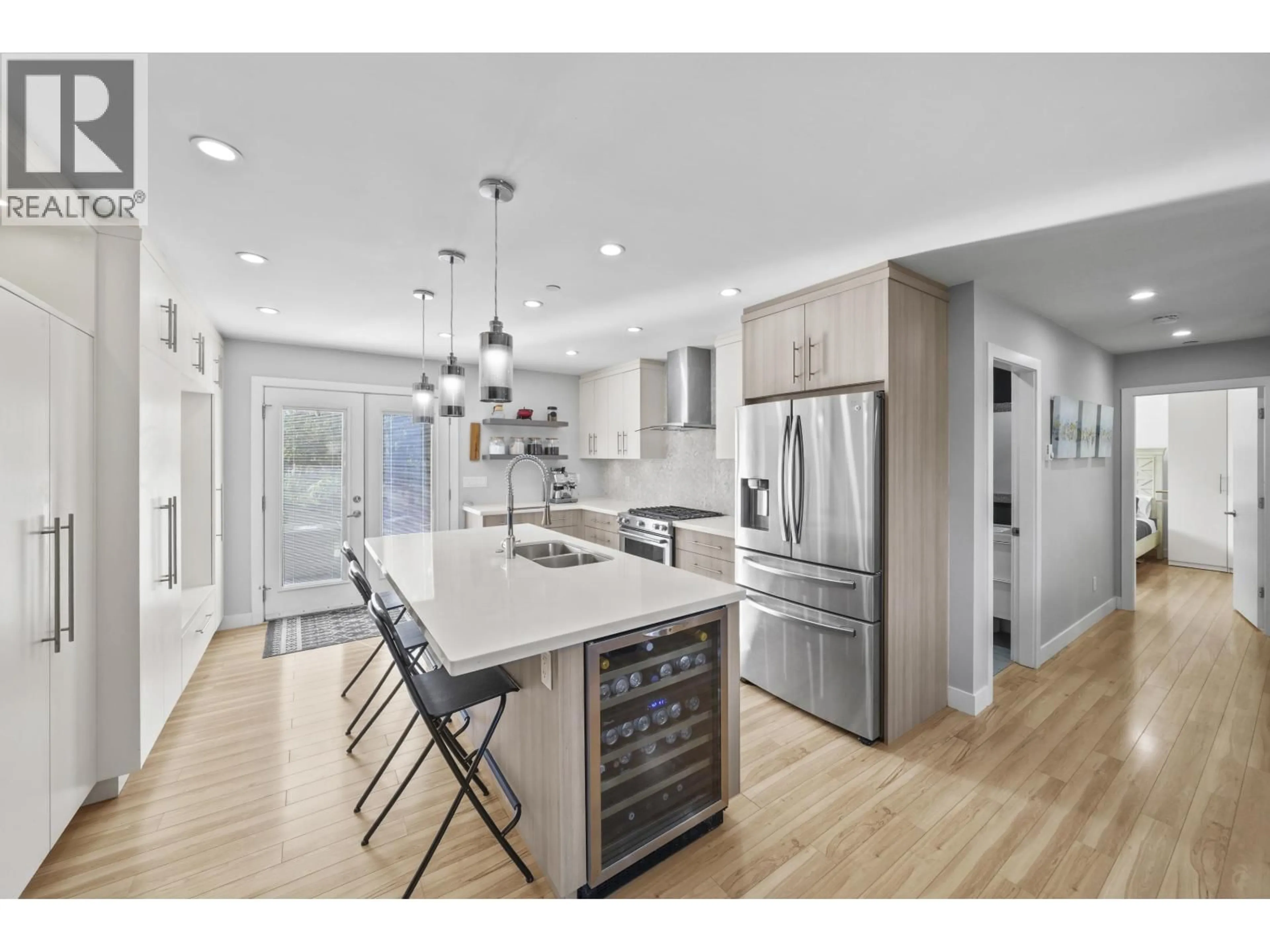 Open concept kitchen, unknown for 3759 COAST MERIDIAN ROAD, Port Coquitlam British Columbia V3B3P2