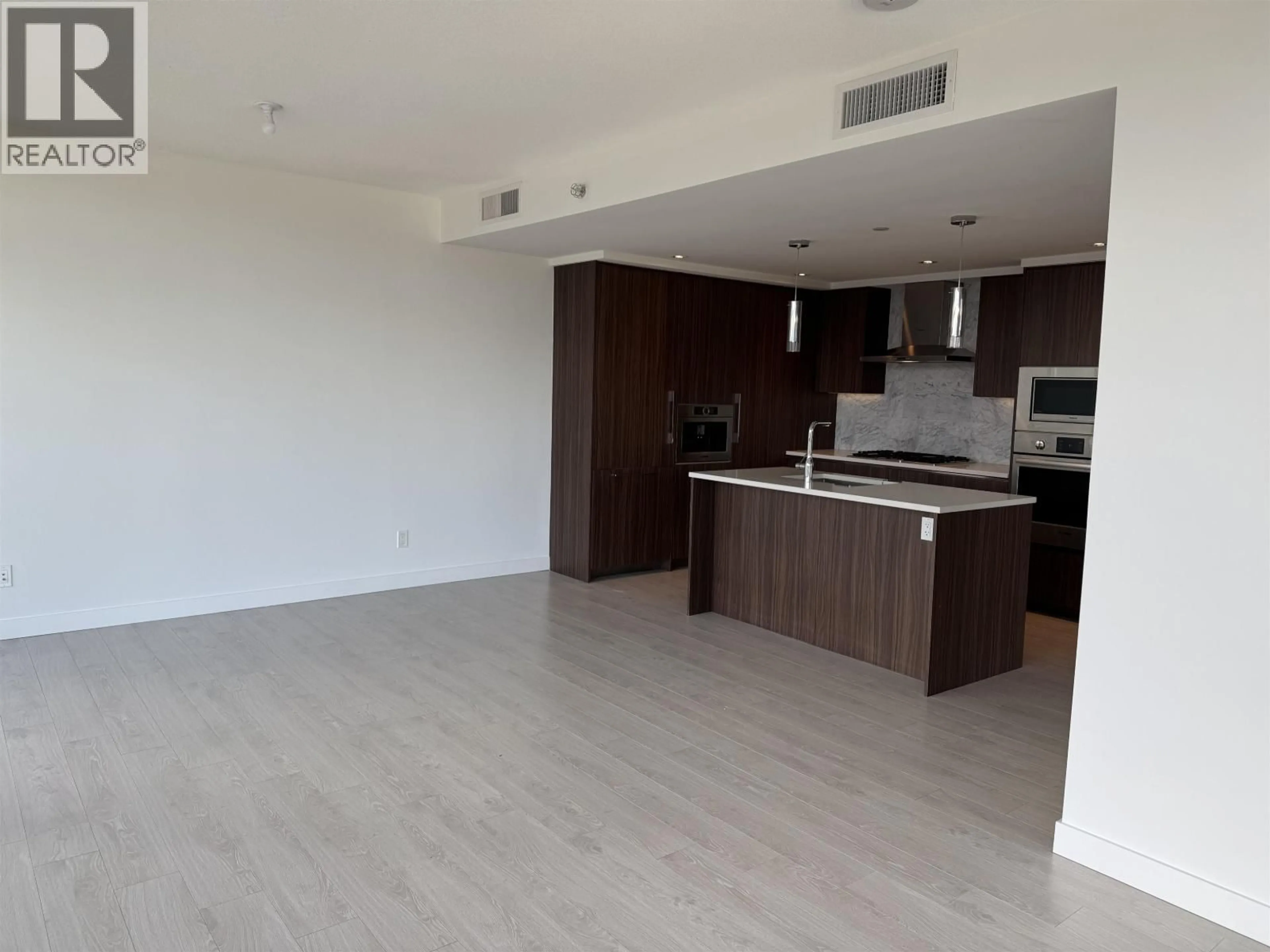 A pic of a room for 3703 - 4720 LOUGHEED HIGHWAY, Burnaby British Columbia V5C0M8