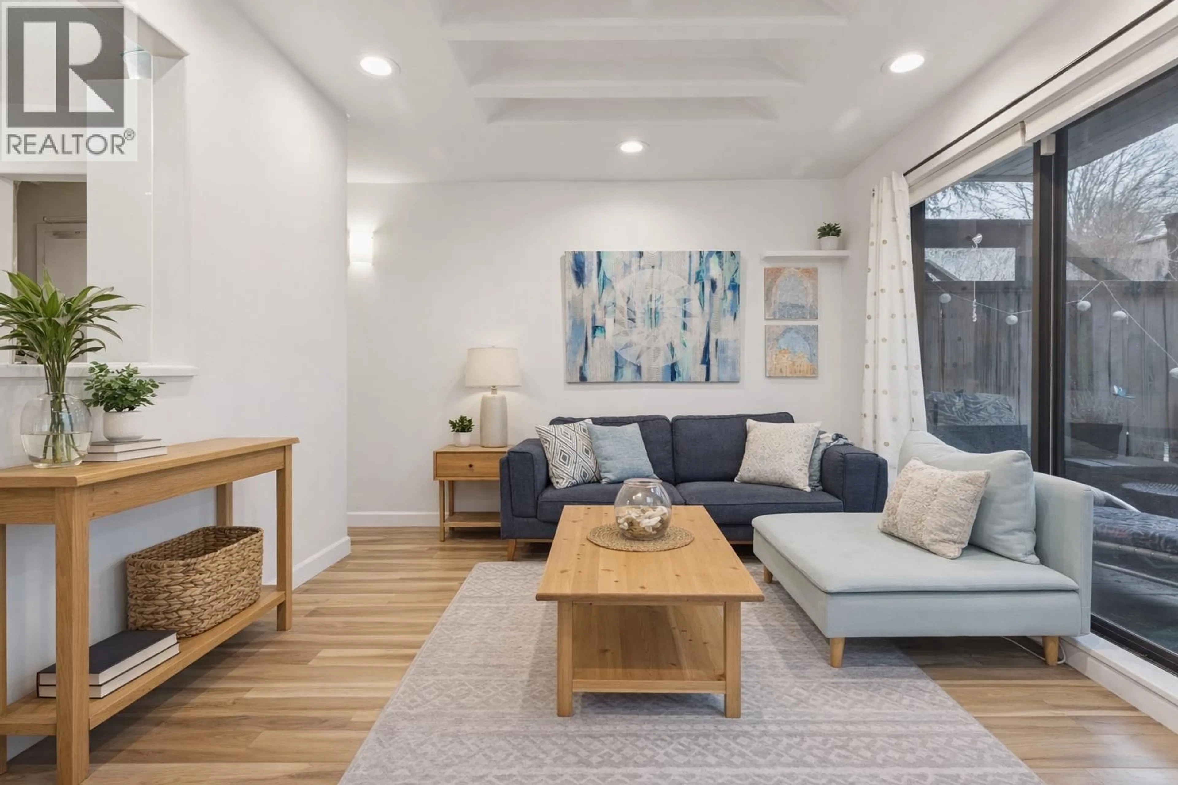 Living room with furniture, unknown for 107 - 350 5TH AVENUE, Vancouver British Columbia V5T1H4