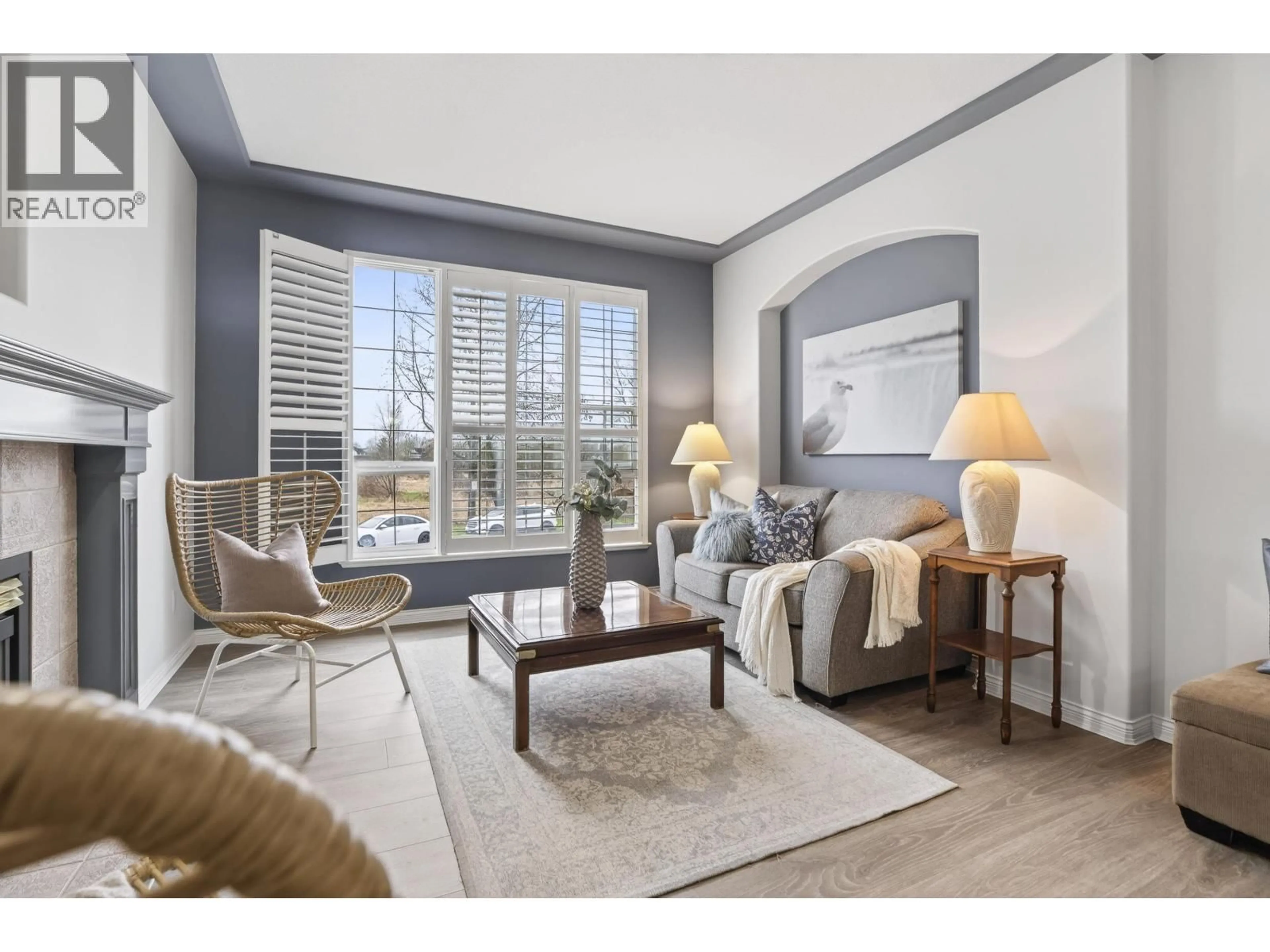 Living room with furniture, unknown for 19757 JOYNER PLACE, Pitt Meadows British Columbia V3Y2S3