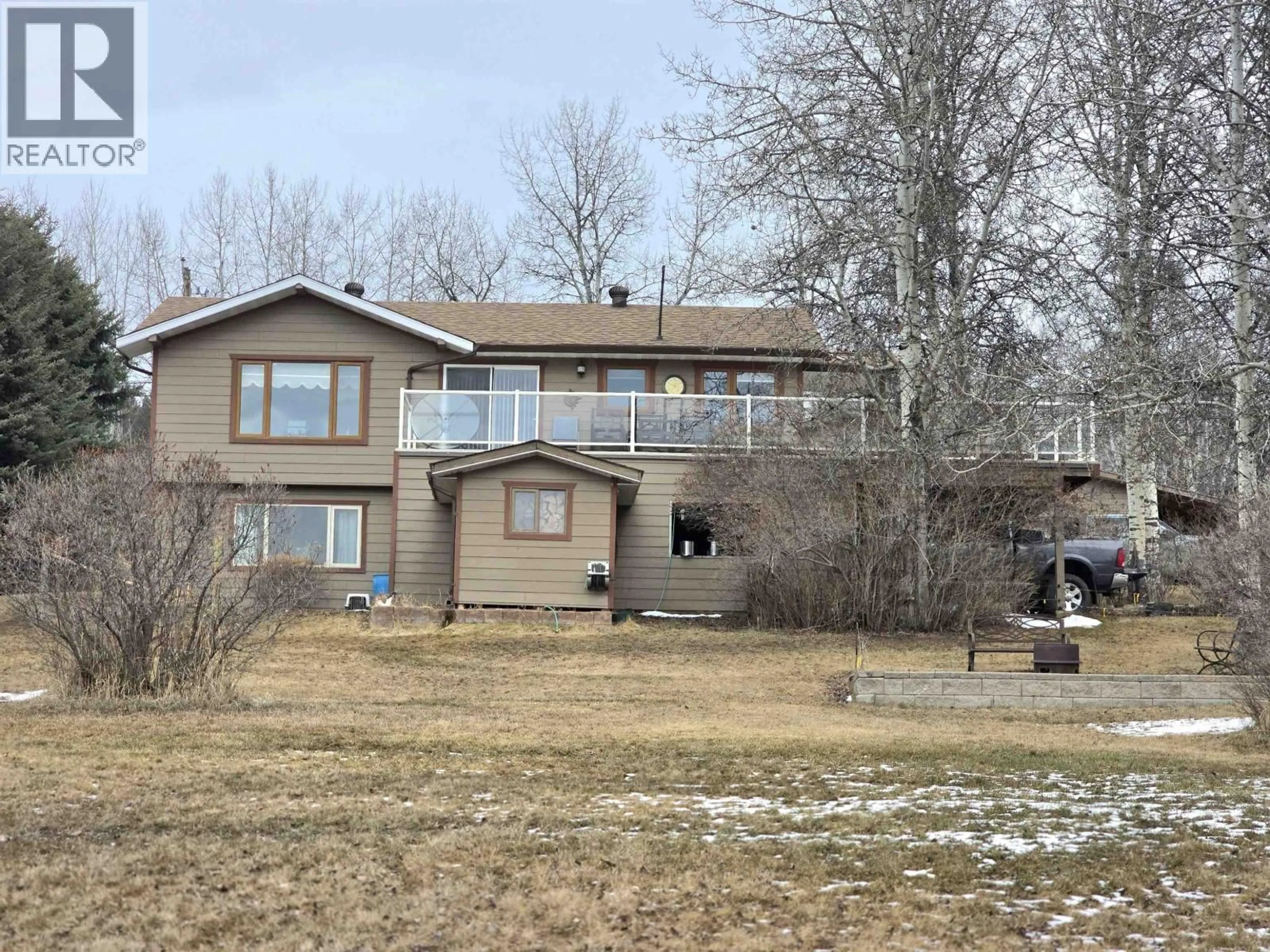 A pic from outside/outdoor area/front of a property/back of a property/a pic from drone, unknown for 6072 LAKESHORE DRIVE, Horse Lake British Columbia V0K2E3