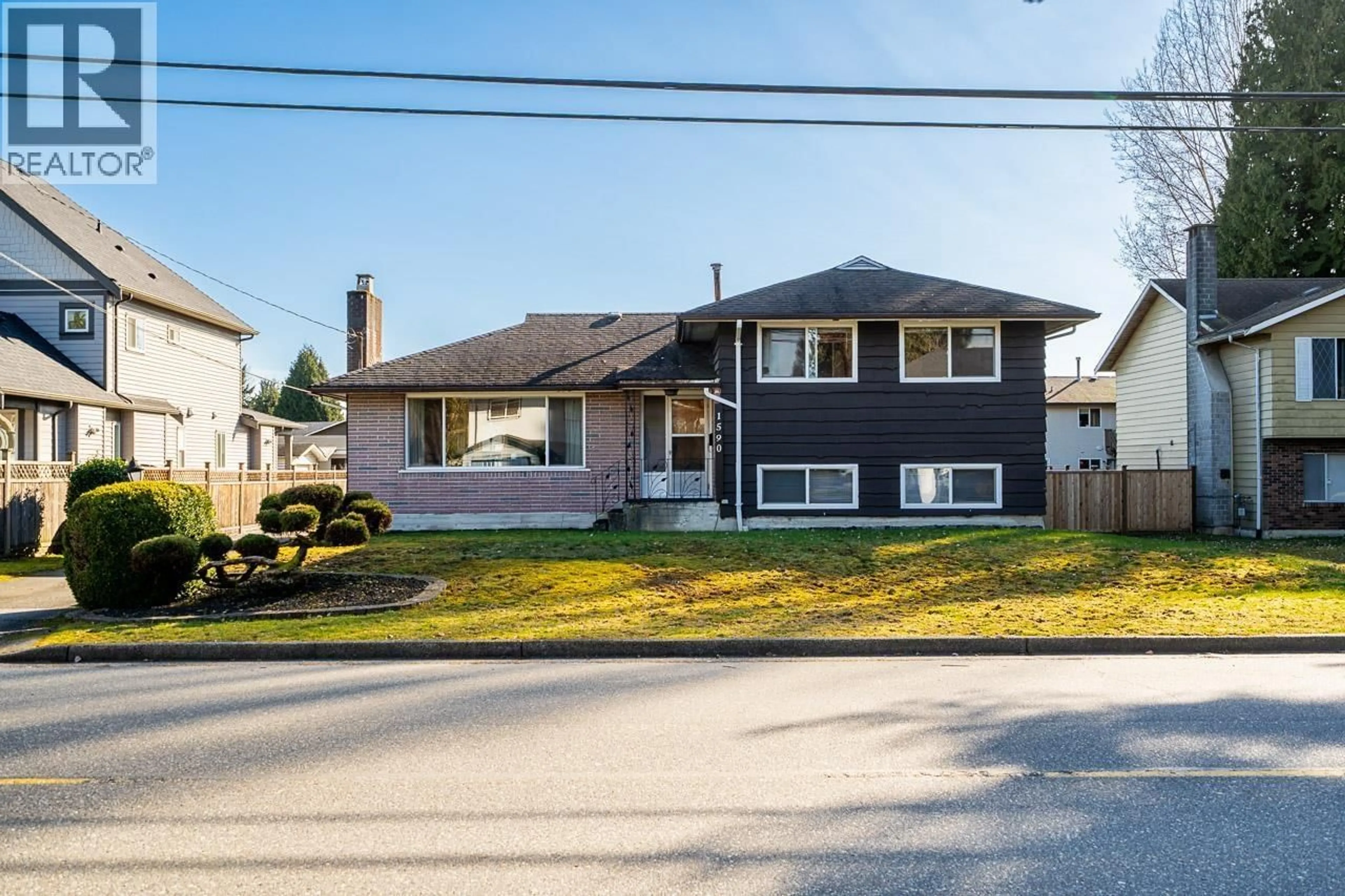 Unknown for 1590 WESTMINSTER AVENUE, Port Coquitlam British Columbia V3B1E2