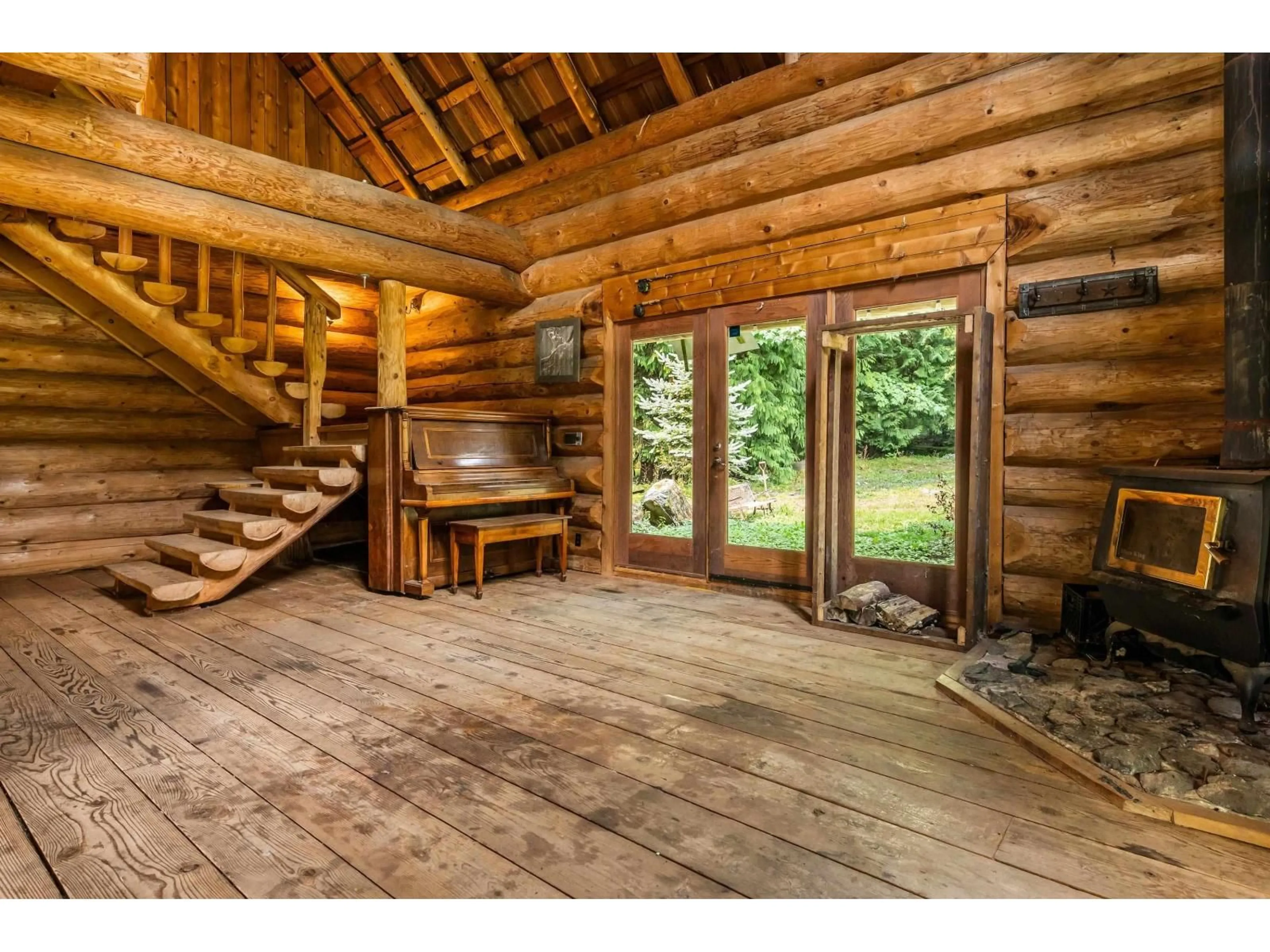 Unknown for 55270 CHILLIWACK BENCH FSR ROAD, Chilliwack British Columbia V4Z1B3