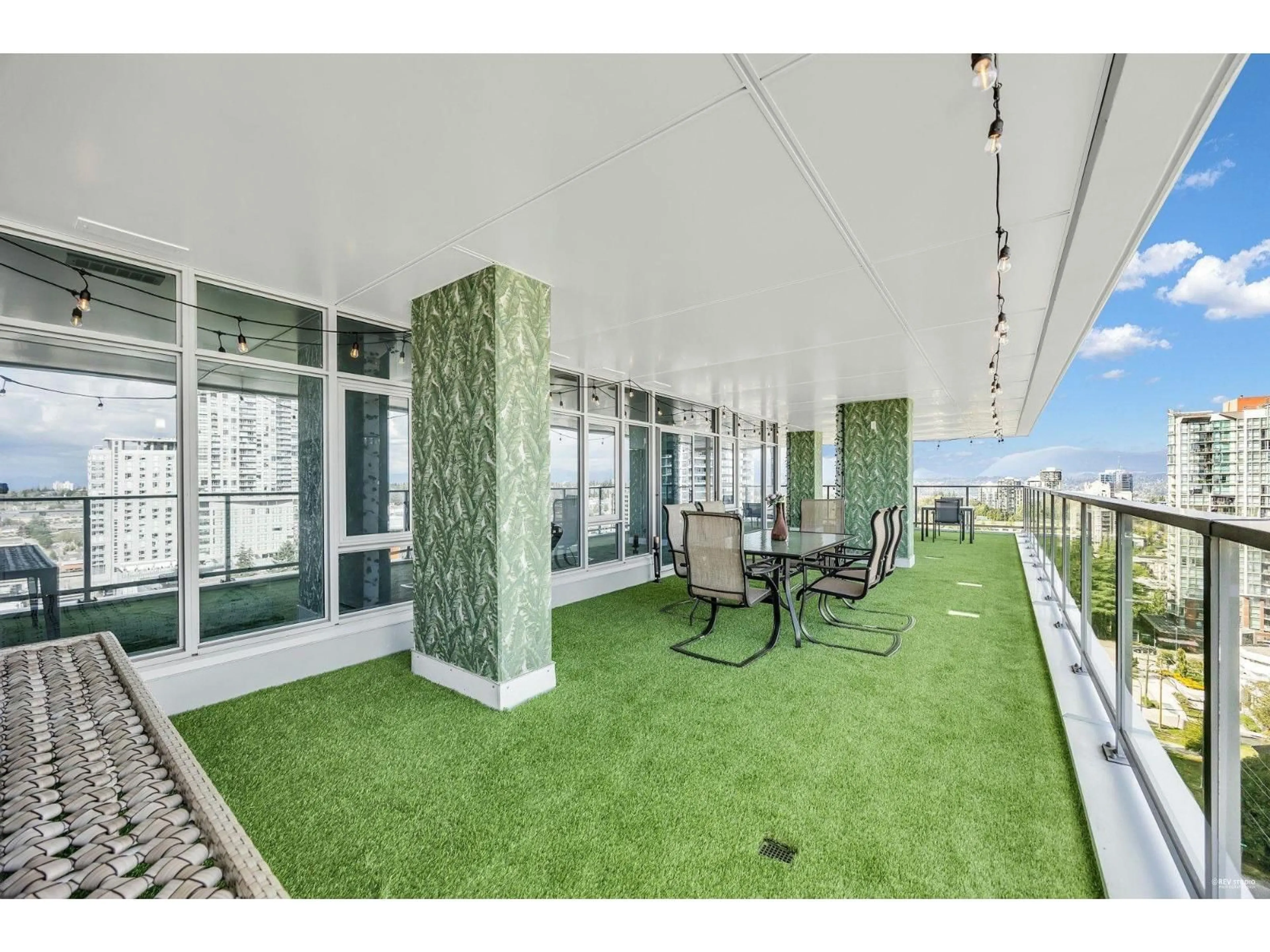 Patio, unknown for 1403 - 13350 CENTRAL AVE AVENUE, Surrey British Columbia V3T0S1