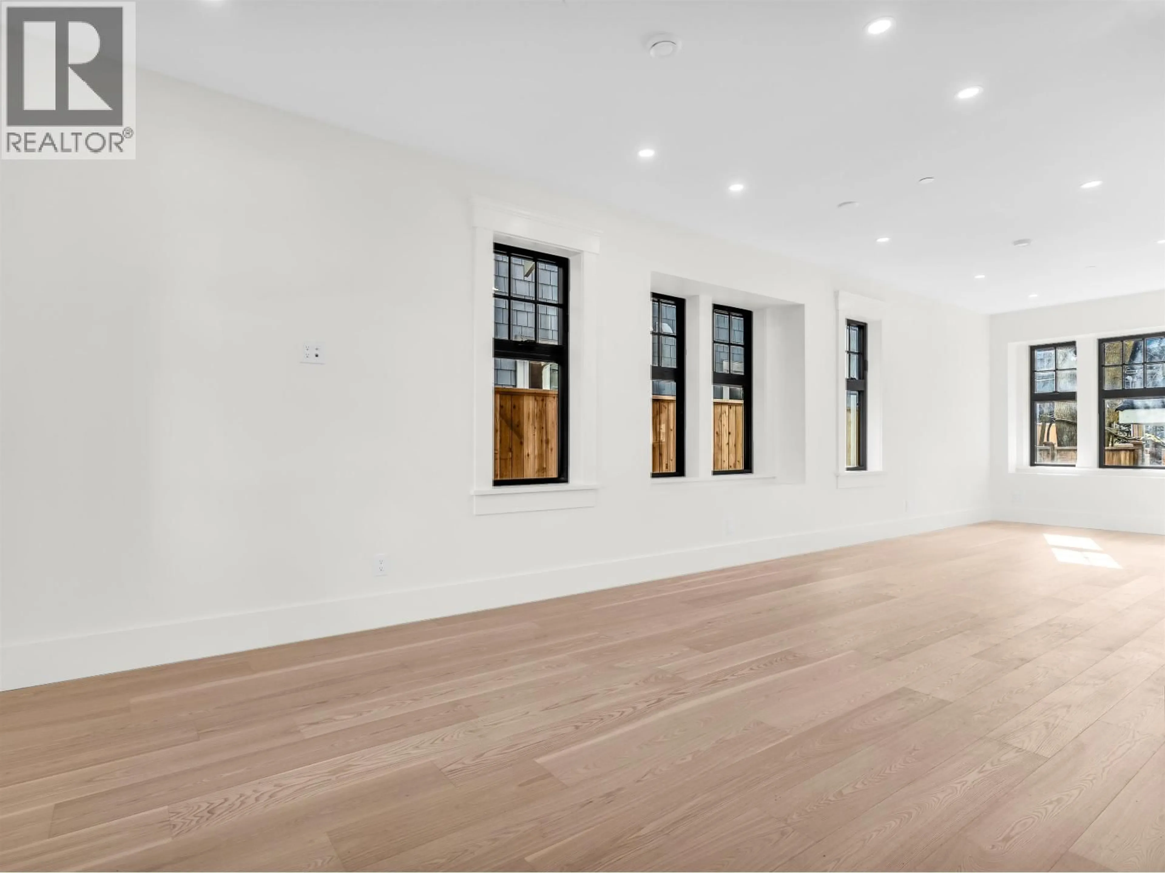 A pic of a room for 2566 2ND AVENUE, Vancouver British Columbia V6K1J8