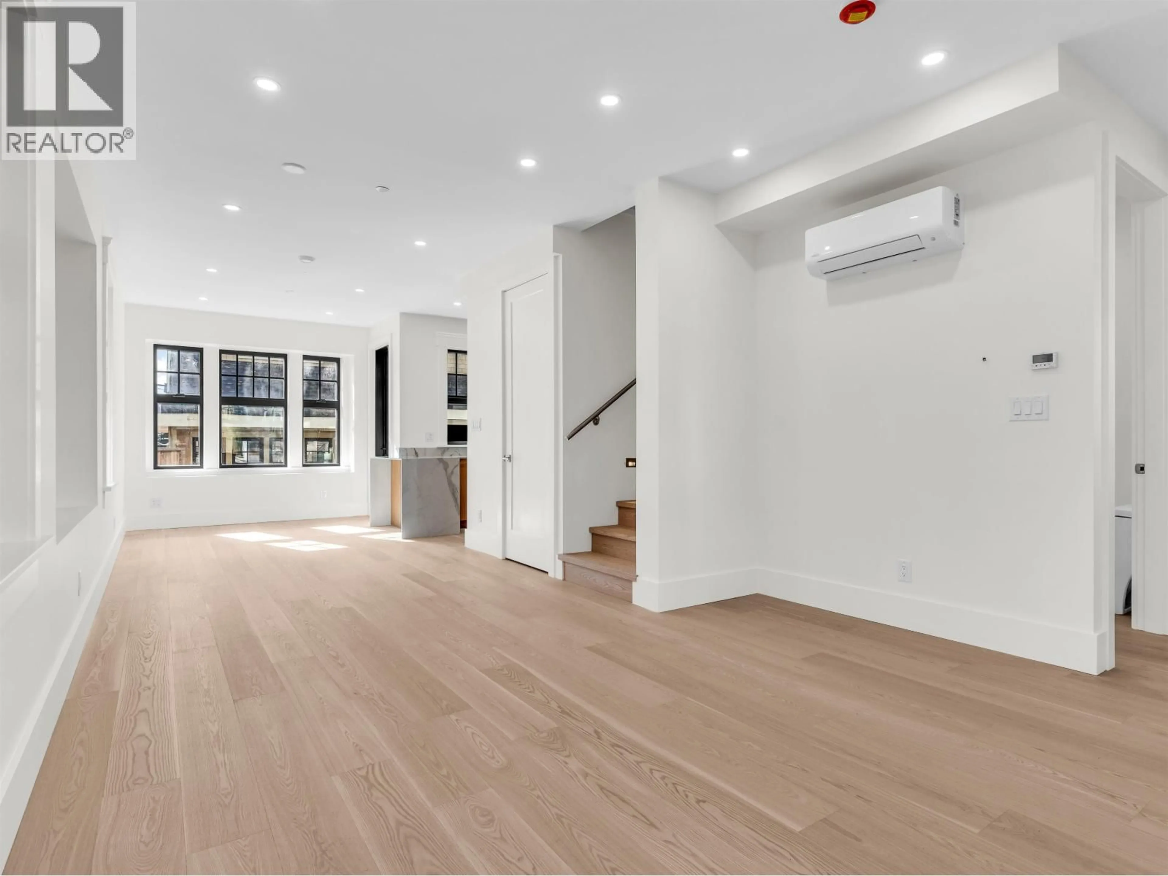 A pic of a room for 2566 2ND AVENUE, Vancouver British Columbia V6K1J8