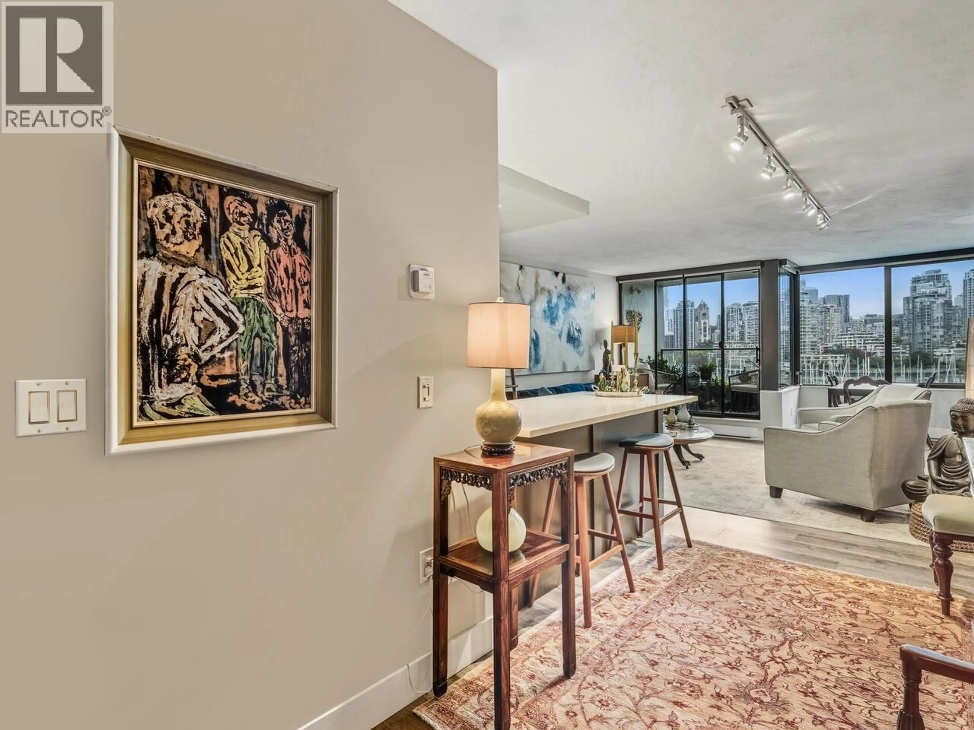 Unknown for 521 - 666 LEG IN BOOT SQUARE, Vancouver British Columbia V5Z4A4