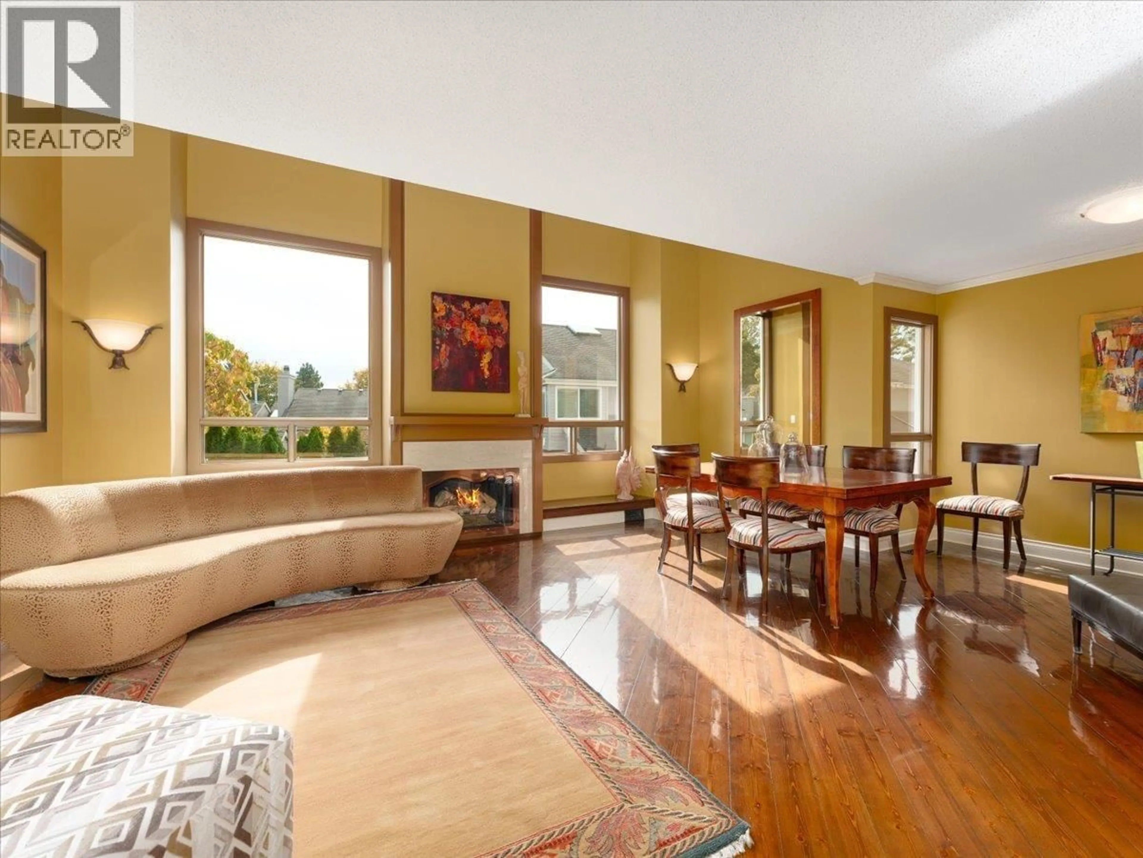 Unknown for 3649 BRAHMS AVENUE, Vancouver British Columbia V5S4G9