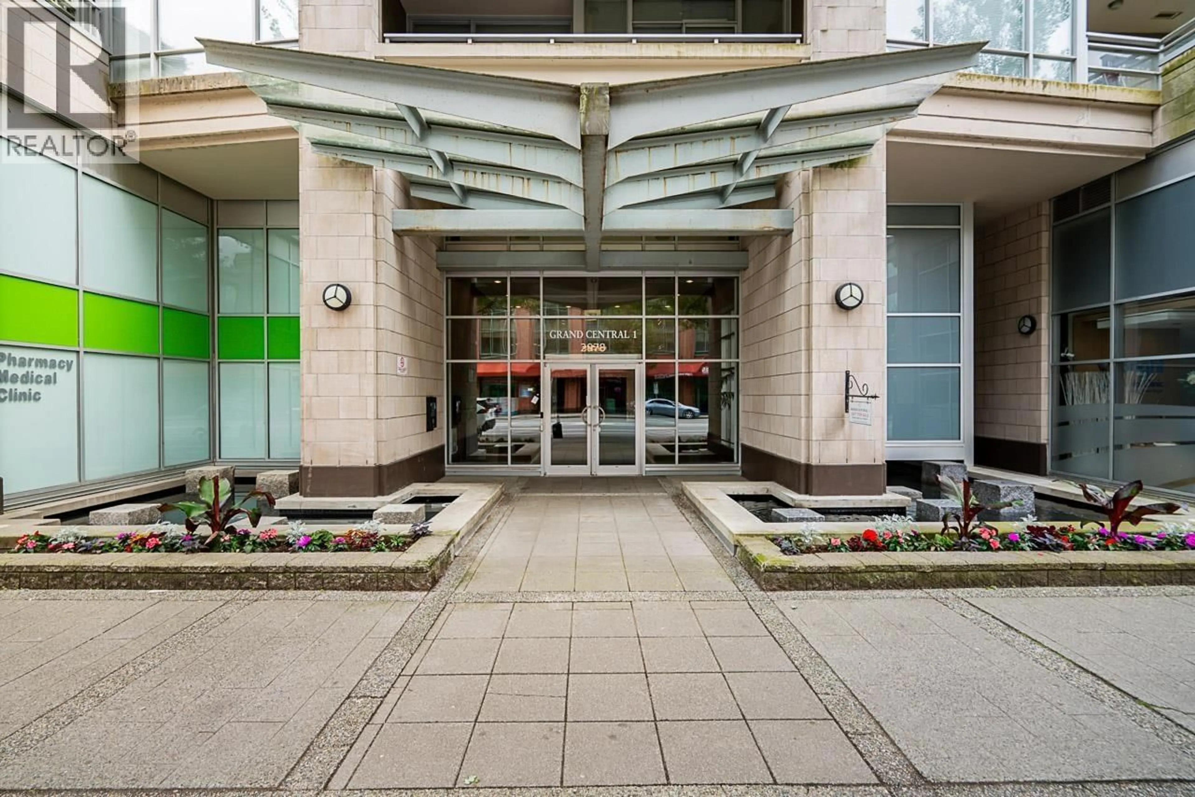 Unknown for 2605 - 2978 GLEN DRIVE, Coquitlam British Columbia V3B0C3