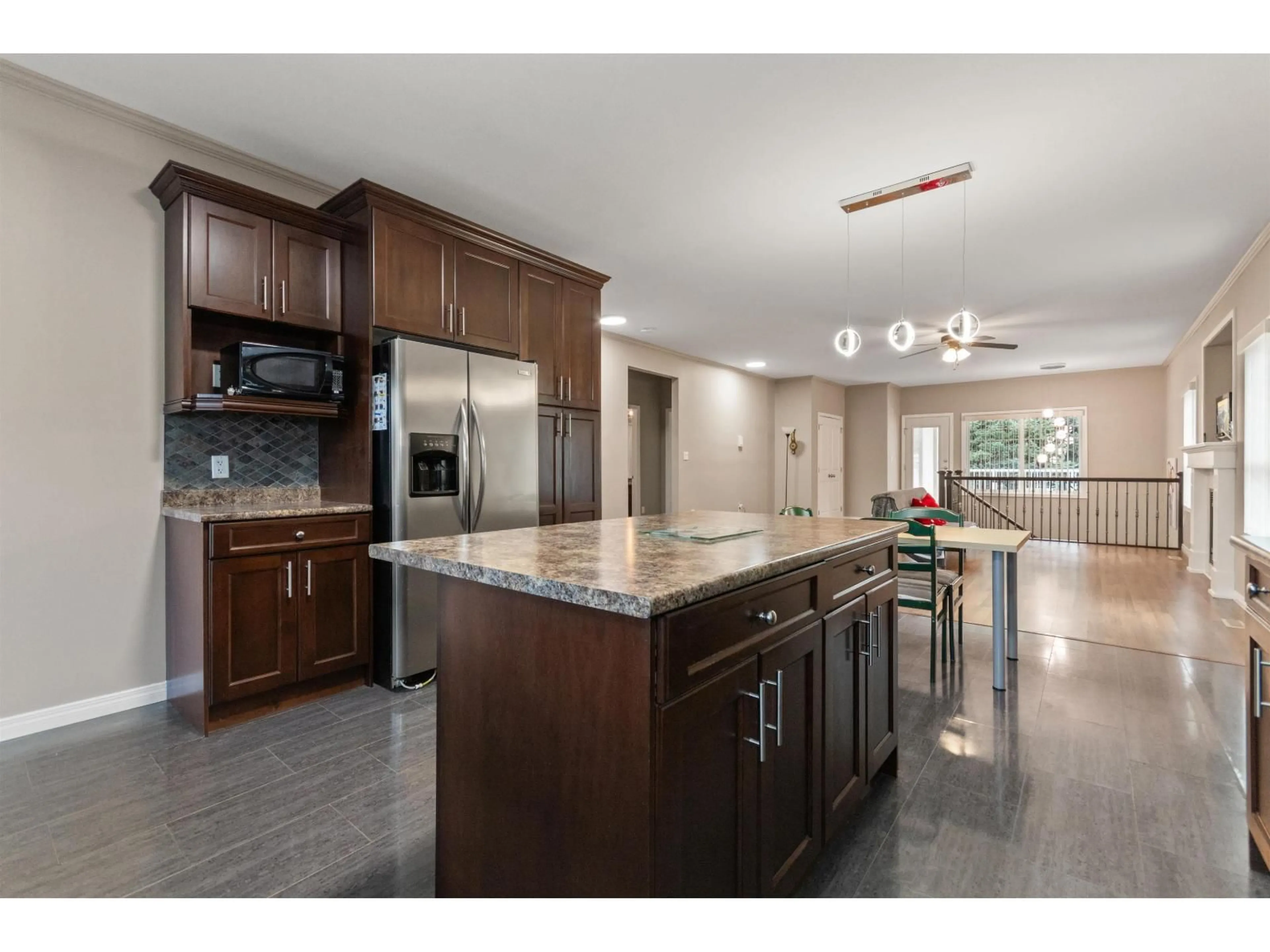 Open concept kitchen, ceramic/tile floor for 63861 OLD YALE ROAD, Hope British Columbia V0X1L2