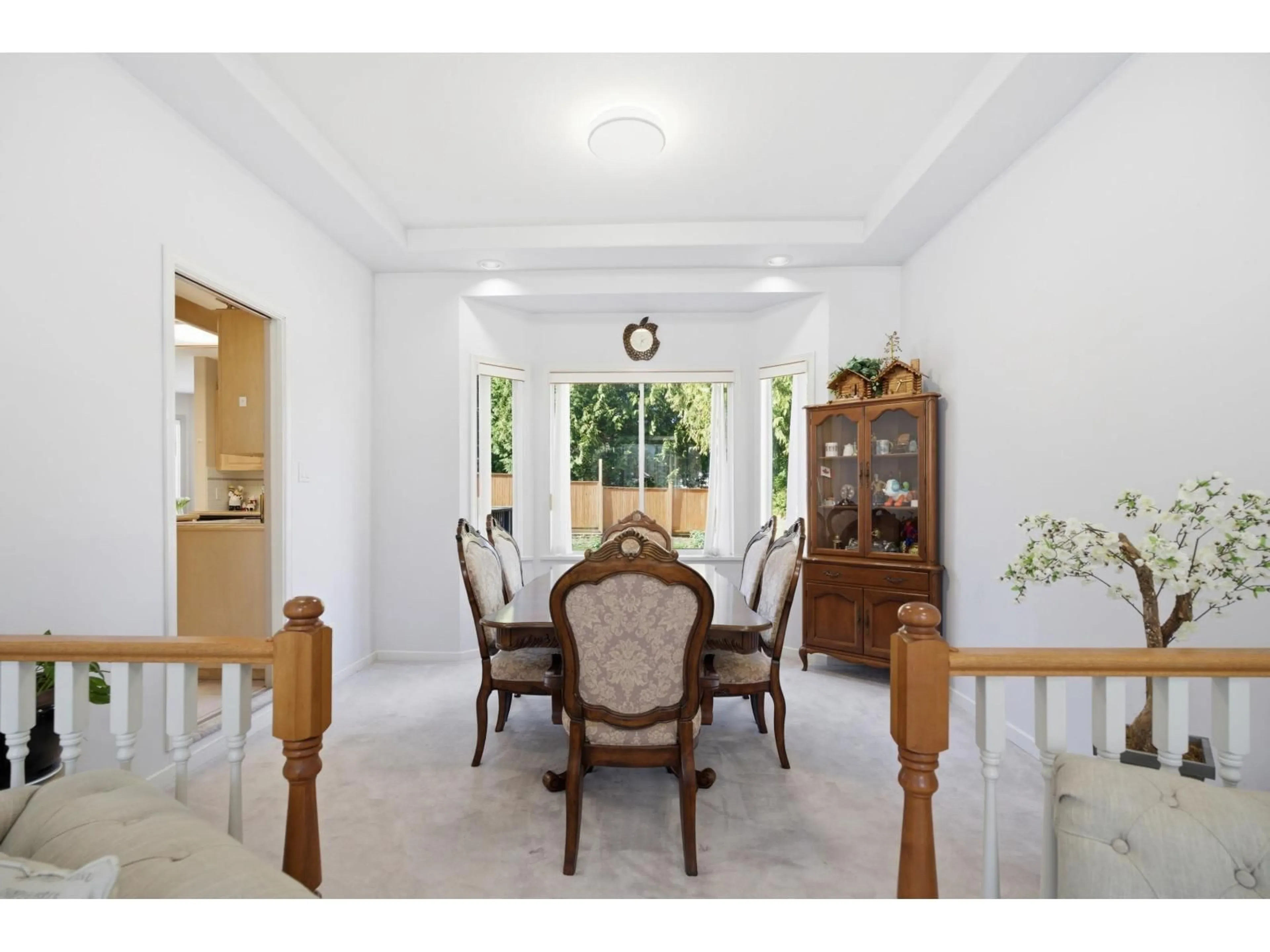Dining room, ceramic/tile floor for 6707 122A STREET, Surrey British Columbia V3W0W1