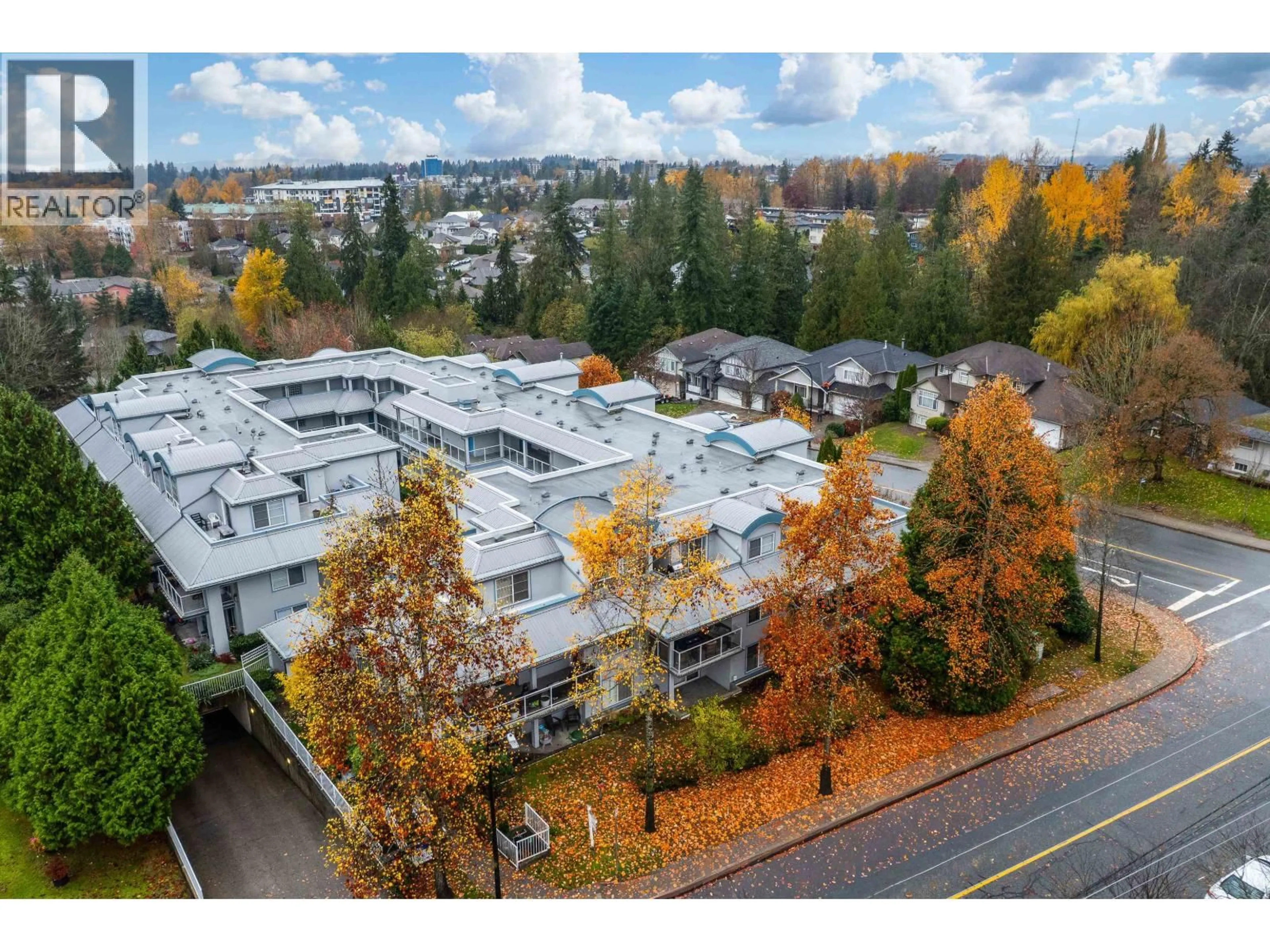 A pic from outside/outdoor area/front of a property/back of a property/a pic from drone, unknown for 312 - 11519 BURNETT STREET, Maple Ridge British Columbia V2S6J9