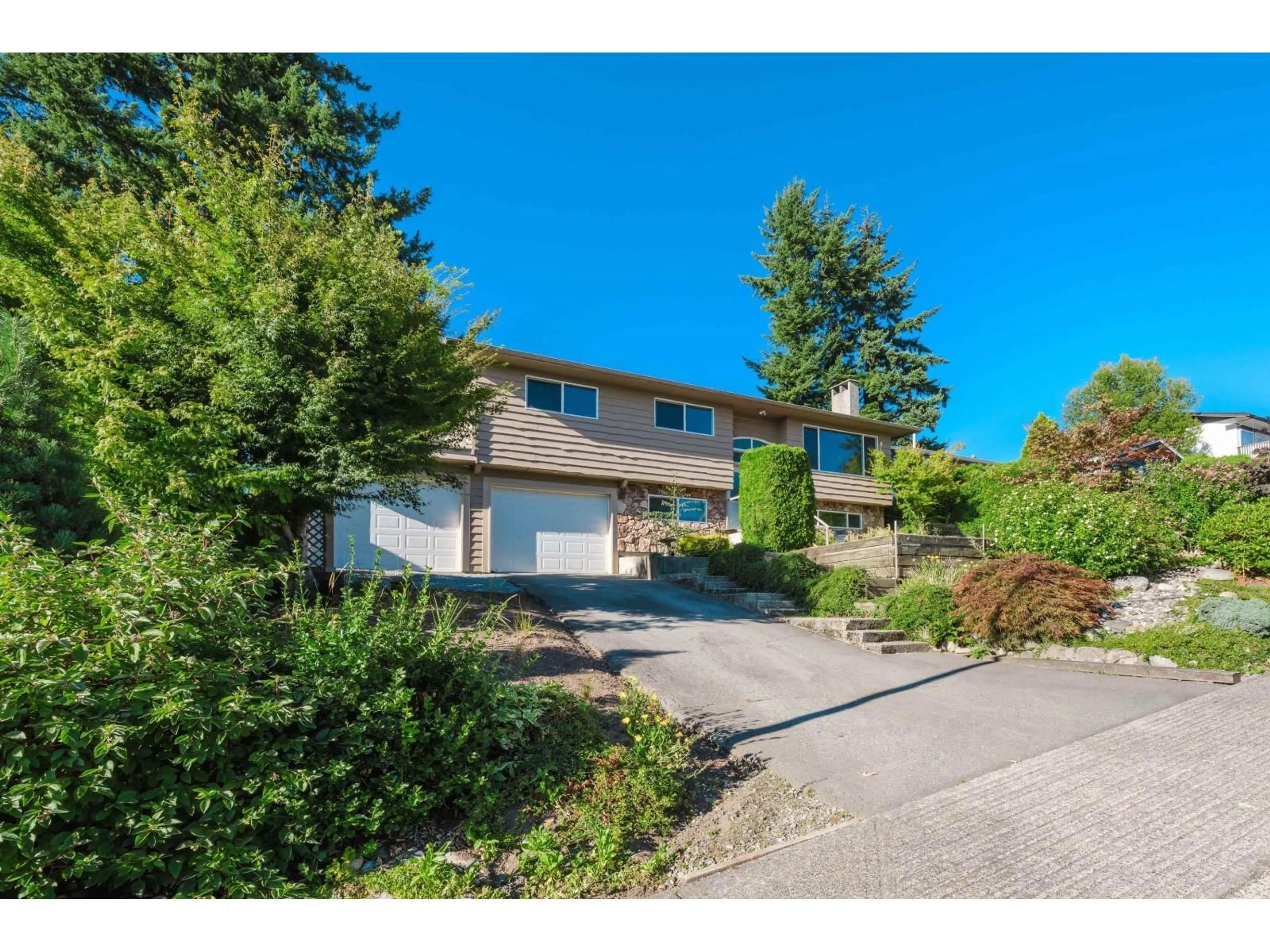 A pic from outside/outdoor area/front of a property/back of a property/a pic from drone, street for 10601 HERMOSA DRIVE, Delta British Columbia V4C6S8