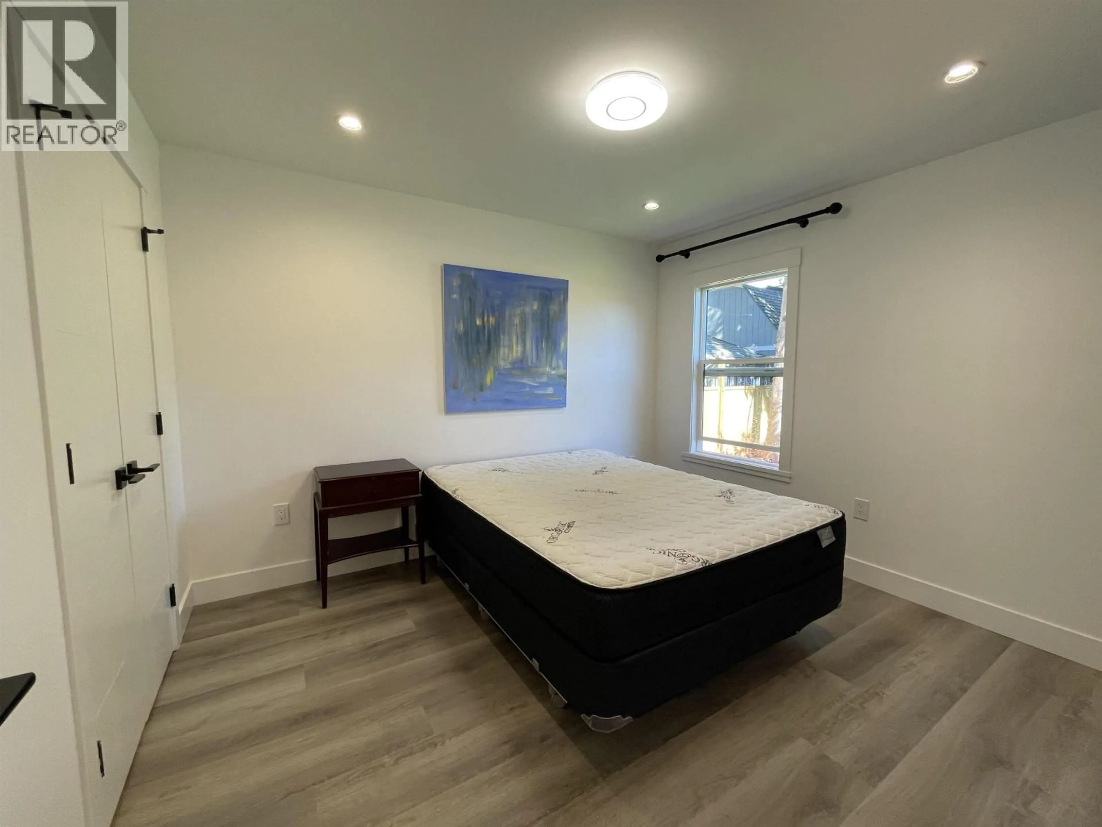 A pic of a room for 500 DOUGLAS CRESCENT, Richmond British Columbia V7B1E5