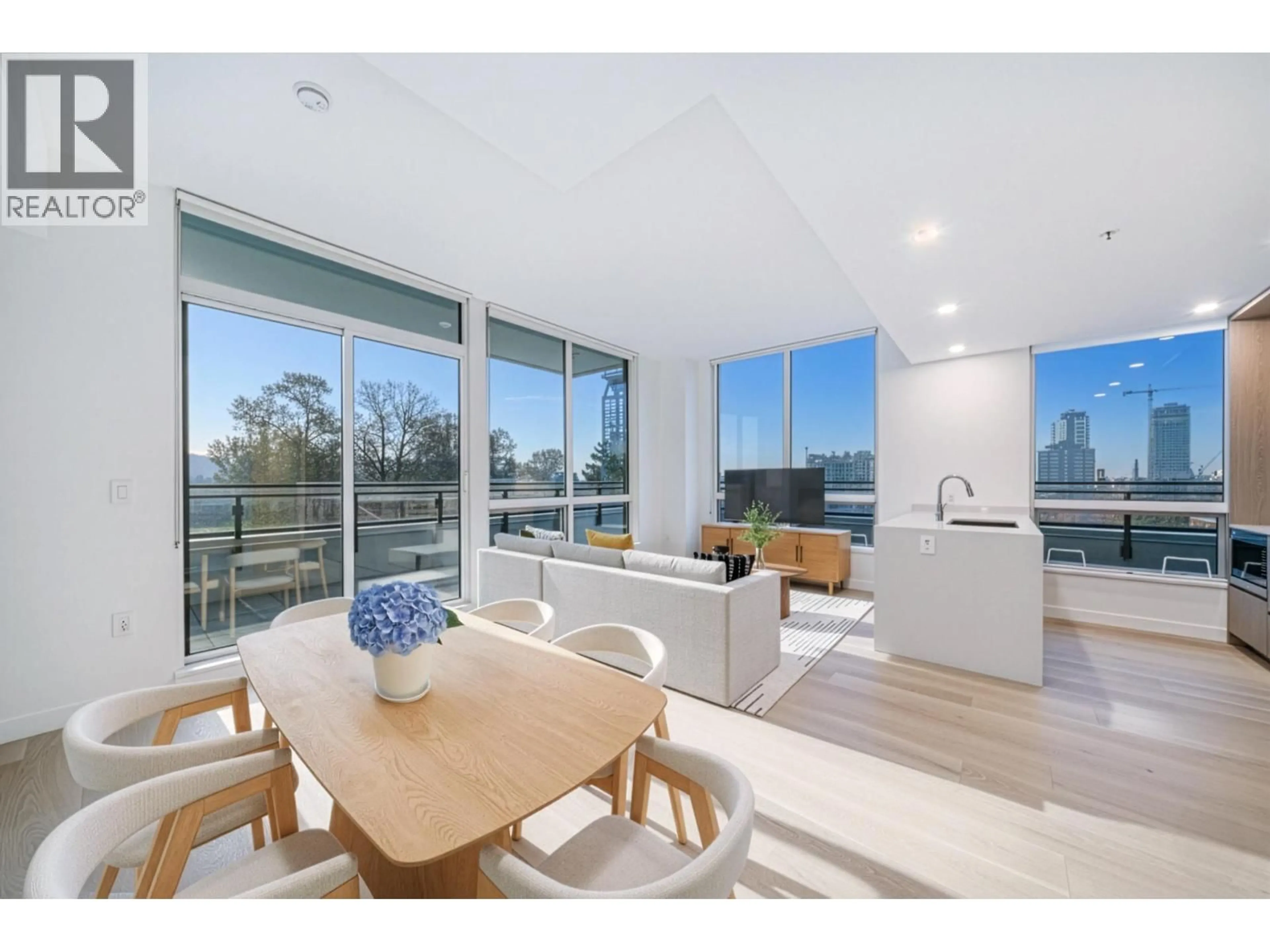 A pic of a room for 503 - 5212 CAMBIE STREET, Vancouver British Columbia V5Z2Z7